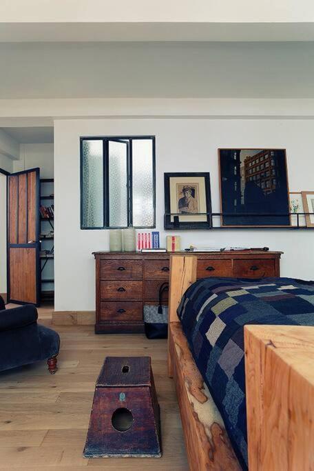 Tres Beau Loft Industriel 20e * Paris
