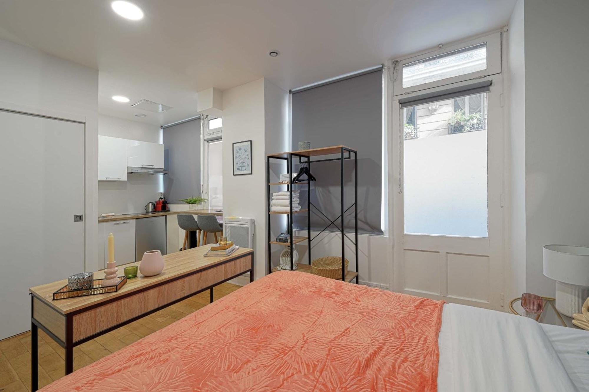 Apartment Modern Fully Renovated *