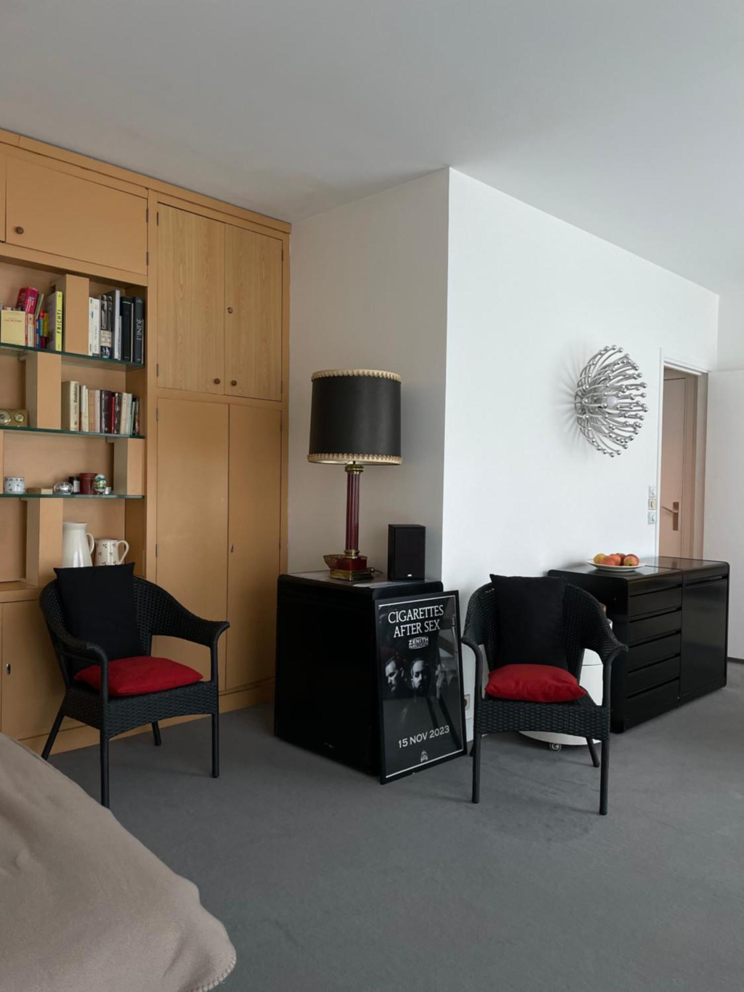 Apartment Big With Terrace & Central Location