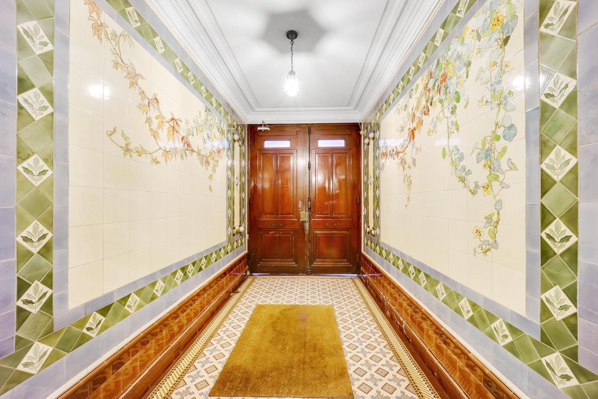 Apartment Large Flat Very Close To Montmartre Paris