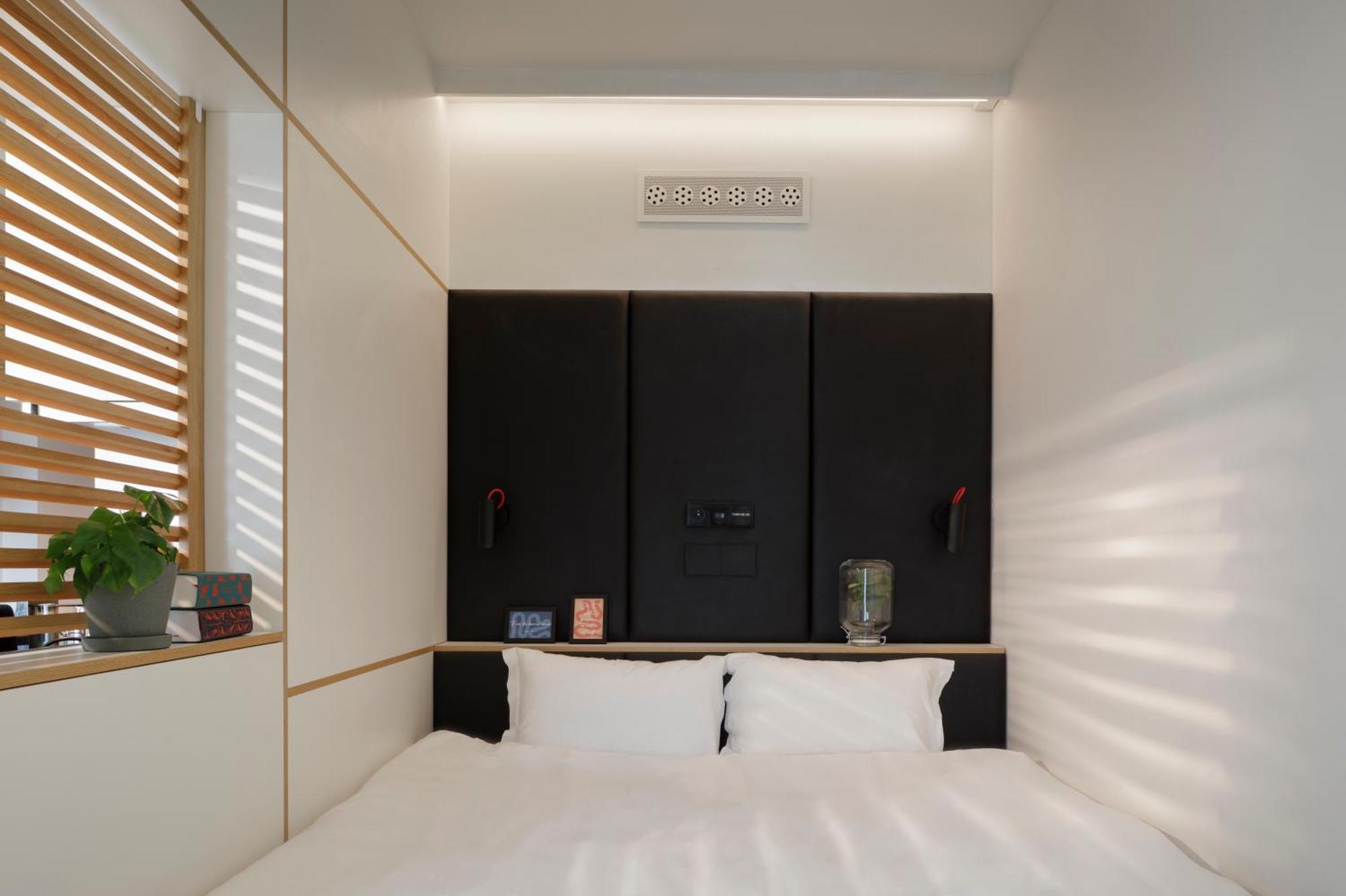 Aparthotel Zoku 4*