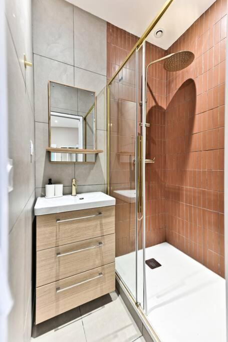 Proche Parc Monceau - Iii Apartment Paris