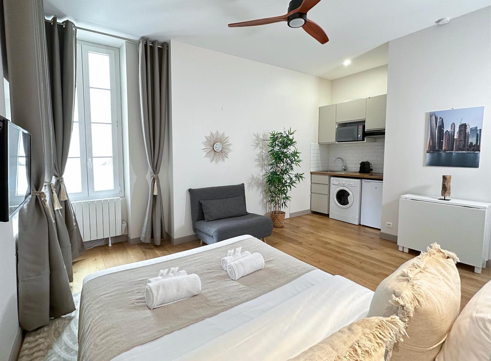 Spacious Studio In Saint-germain-des-pres * Paris