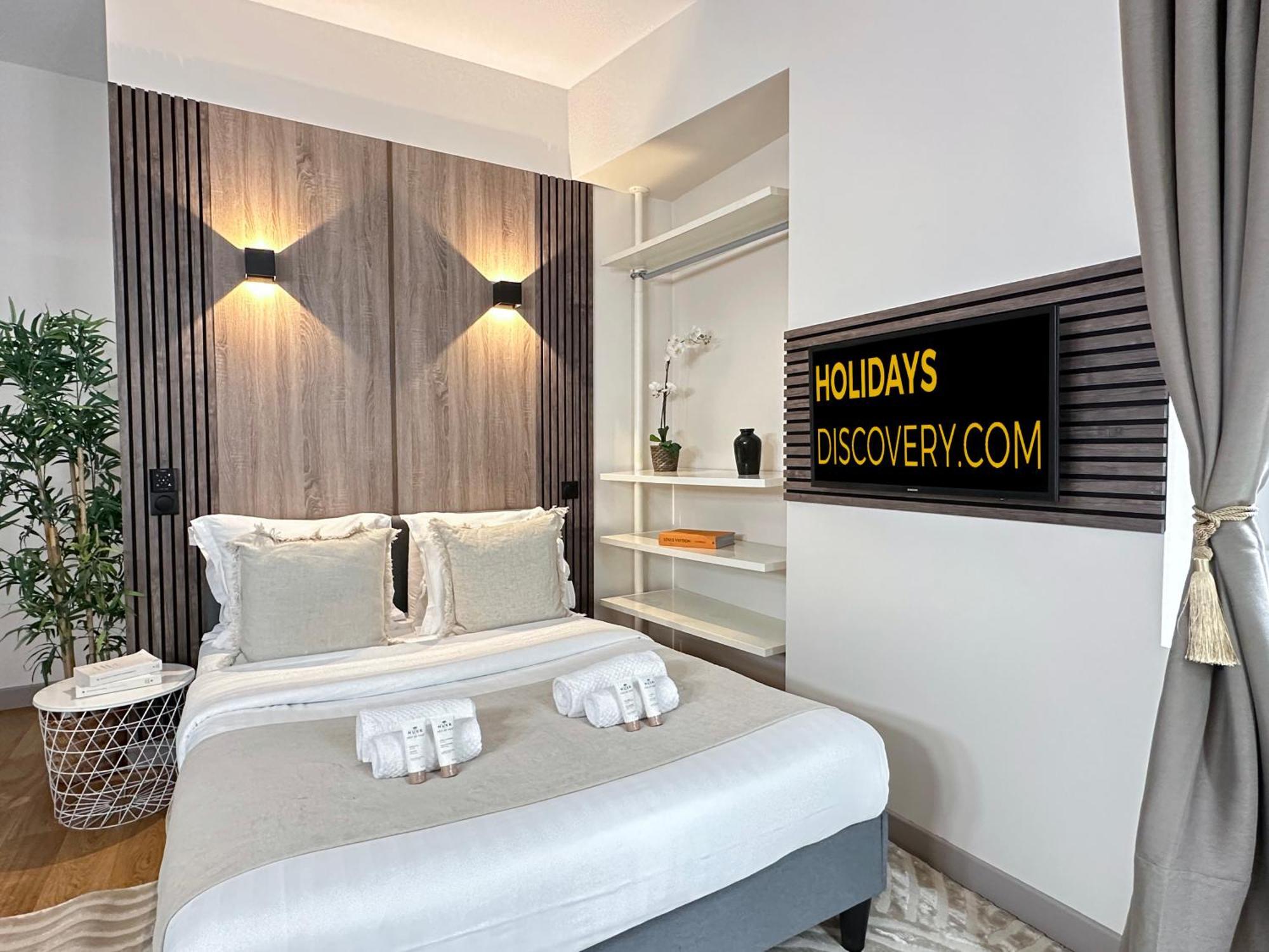 Spacious Studio In Saint-germain-des-pres * Paris