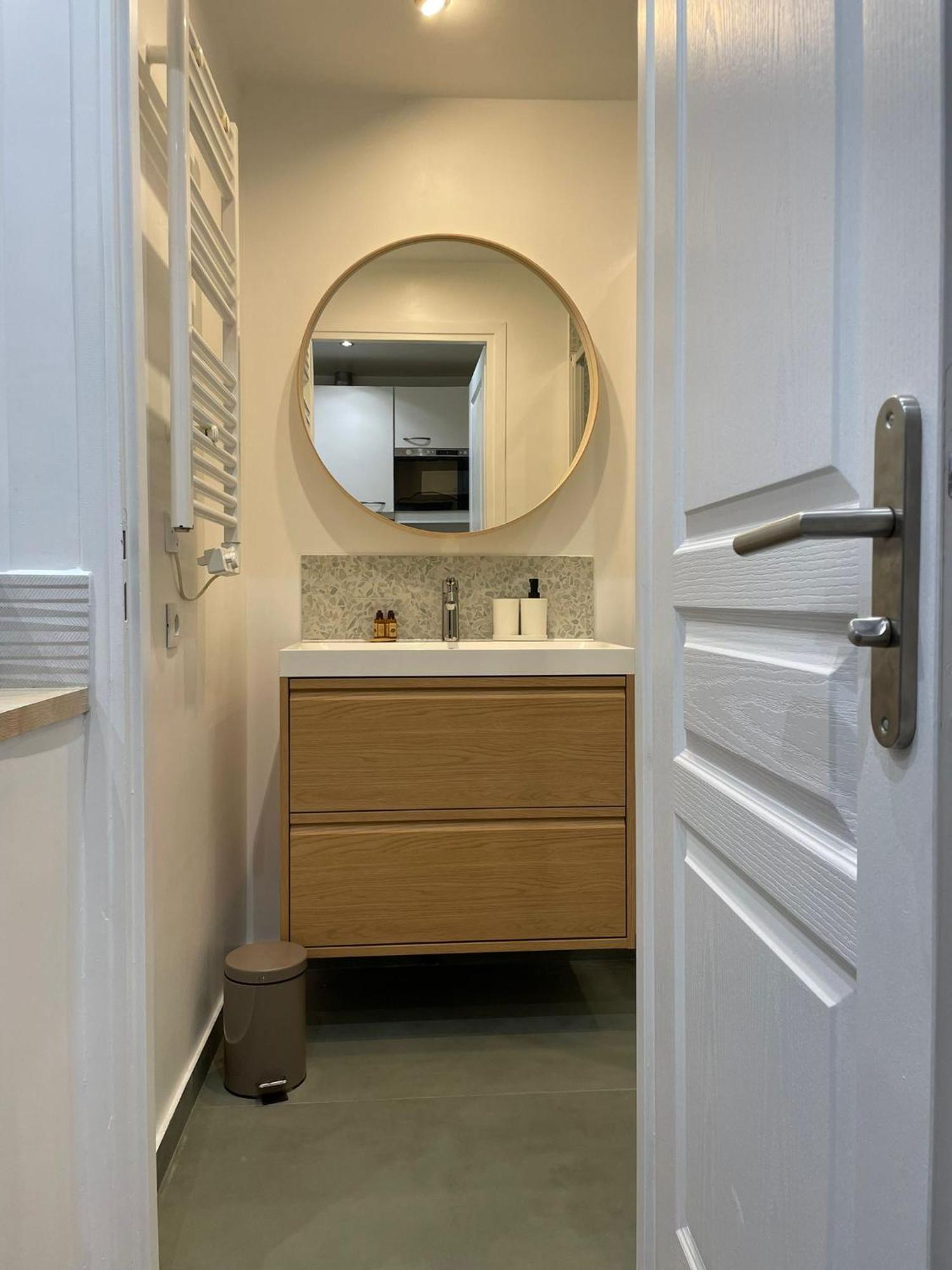 4p Calme/full Equipped/charonne/perelachese Apartment *