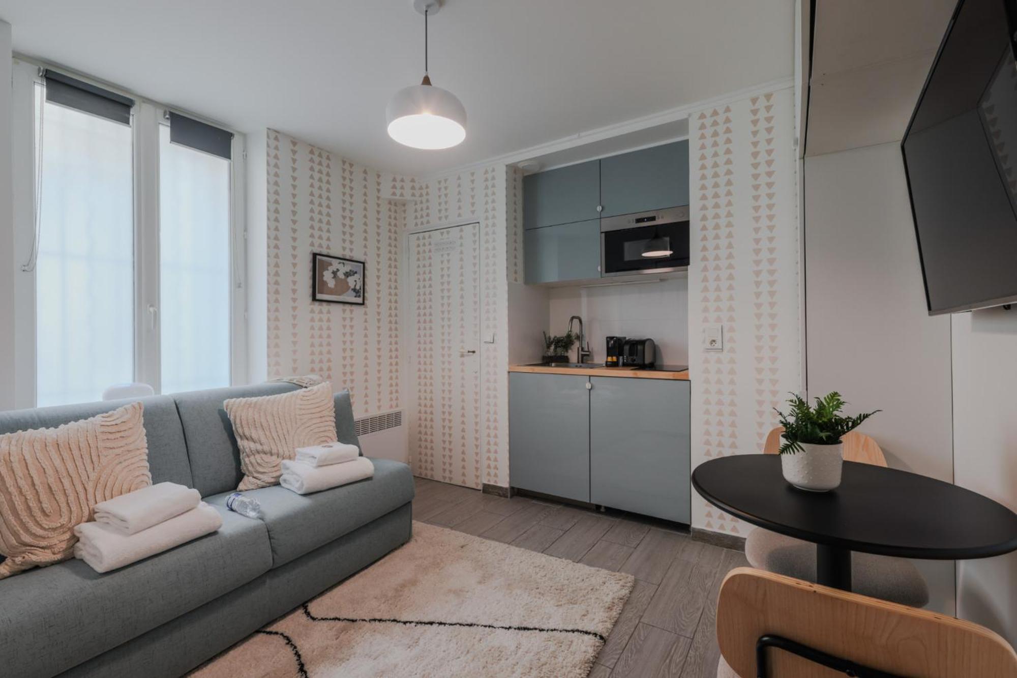 Cmg Batignolles - Lechapelais Ii *
