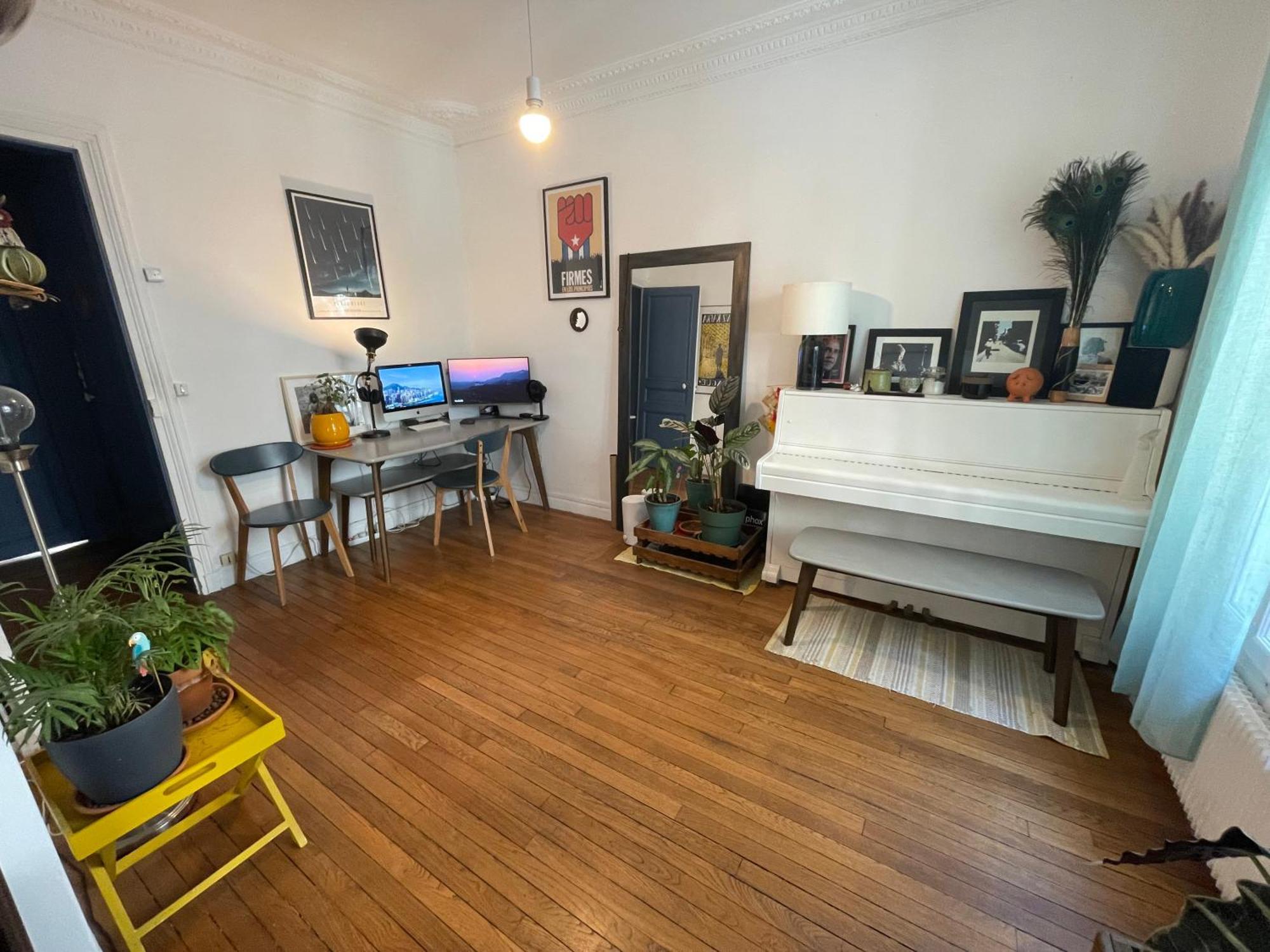Apartment Haussmannian Flat Paris