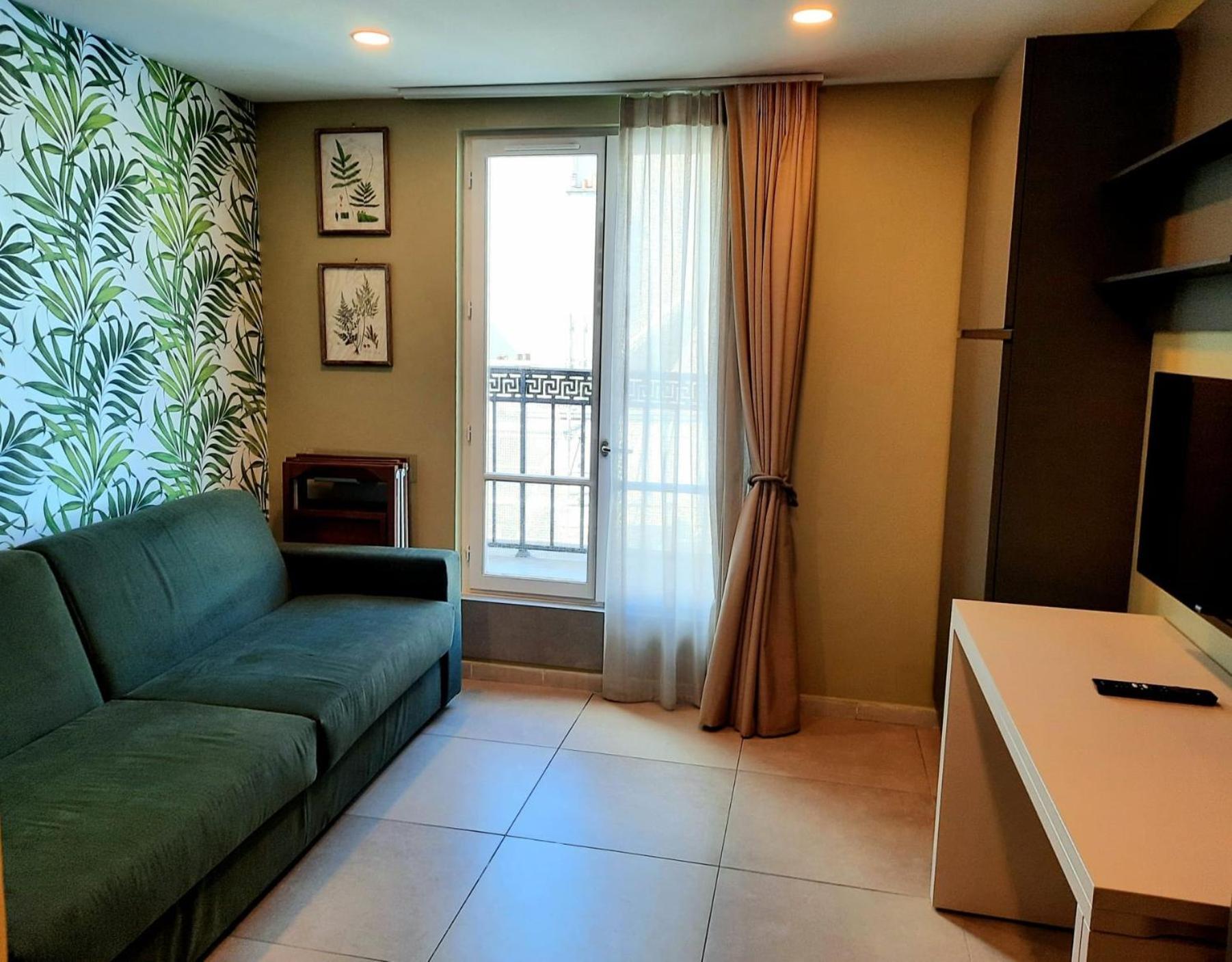 Inter-residences Aupres Multiresidence De L'elysee Appart hôtel Paris