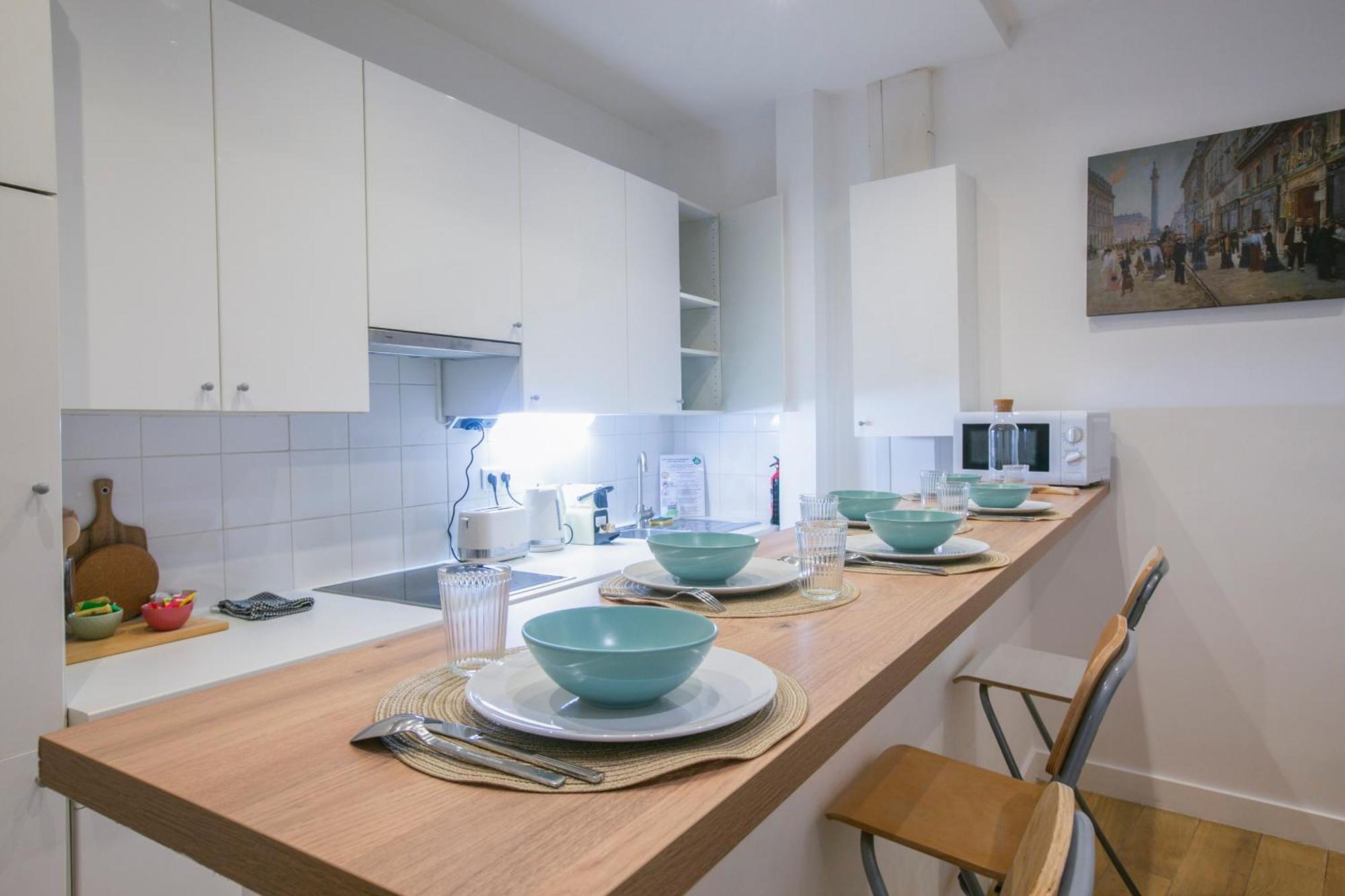 Apartment Warm 2 Bedrooms - C38 Paris