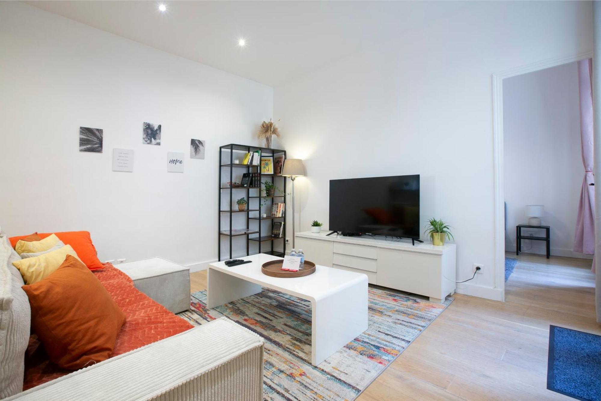 Apartment Warm 2 Bedrooms - C38