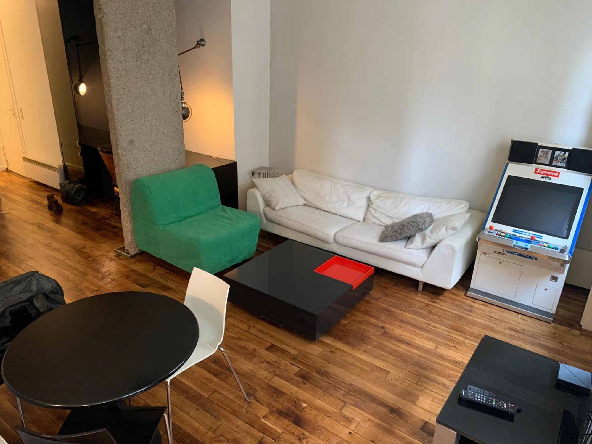 Apartment Loft Montmartre Au Pieds Des Vignes