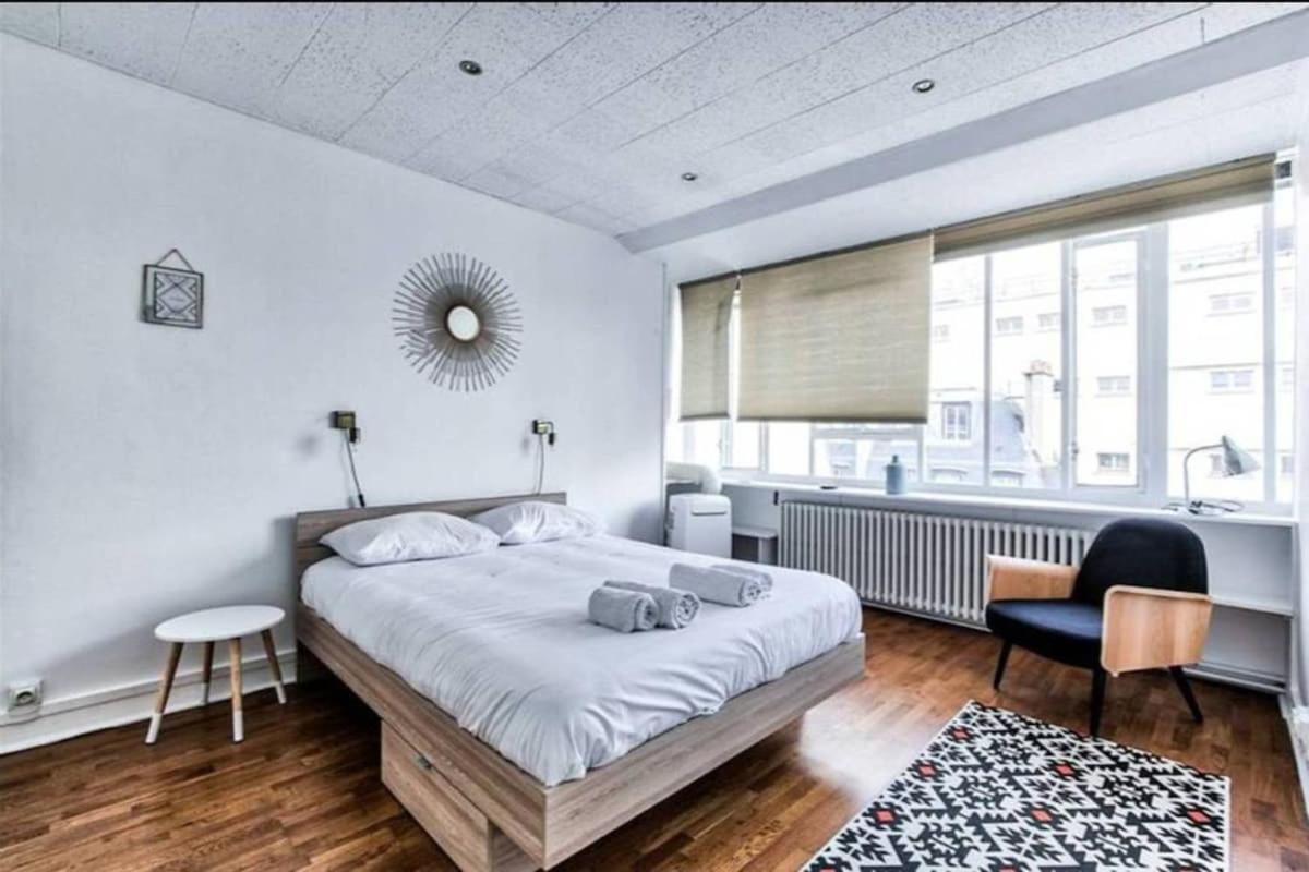 Pres Des Grands Magasins - 6p Appartement Paris