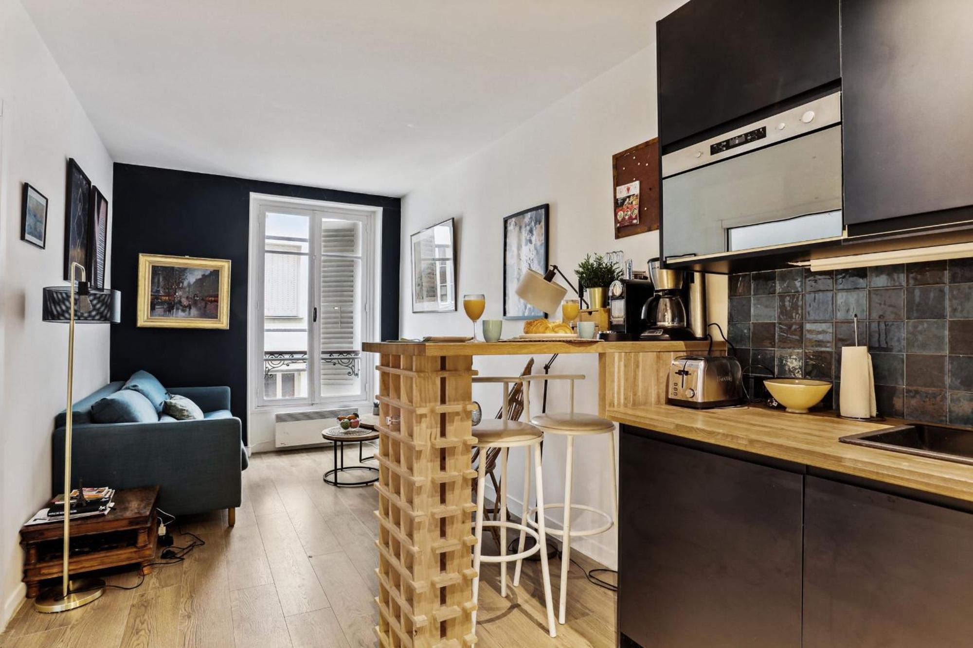Invalides & Tour Eiffel - Cityapartmentstay Paris