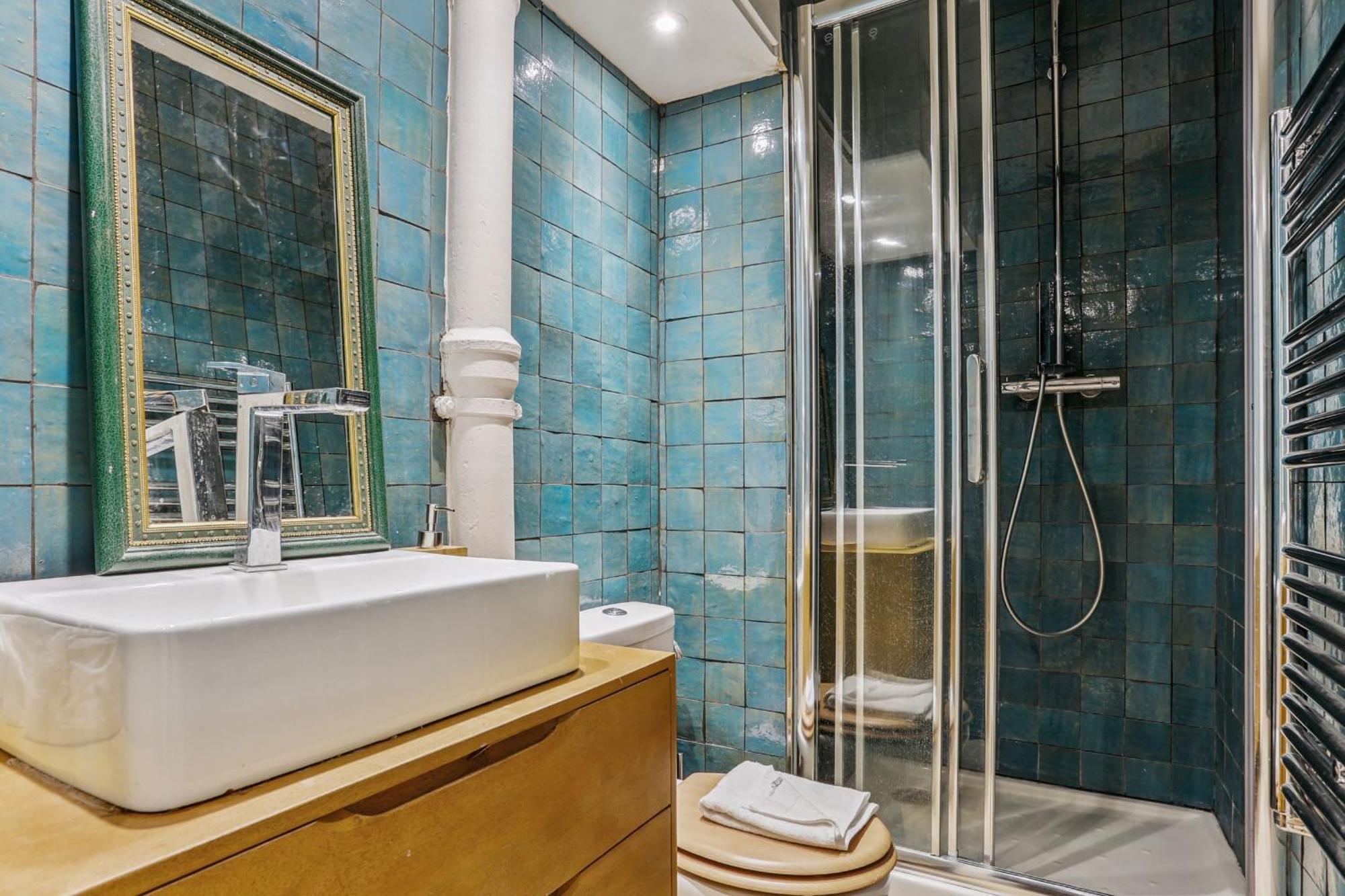 Apartment Invalides & Tour Eiffel - Cityapartmentstay *