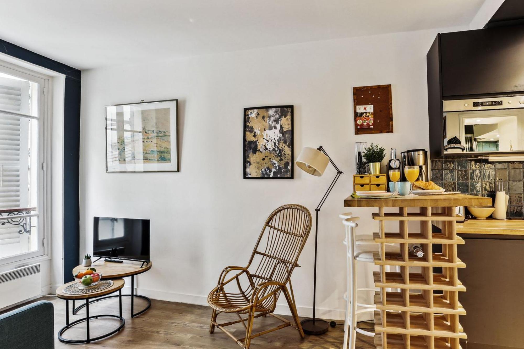 Invalides & Tour Eiffel - Cityapartmentstay Apartment *