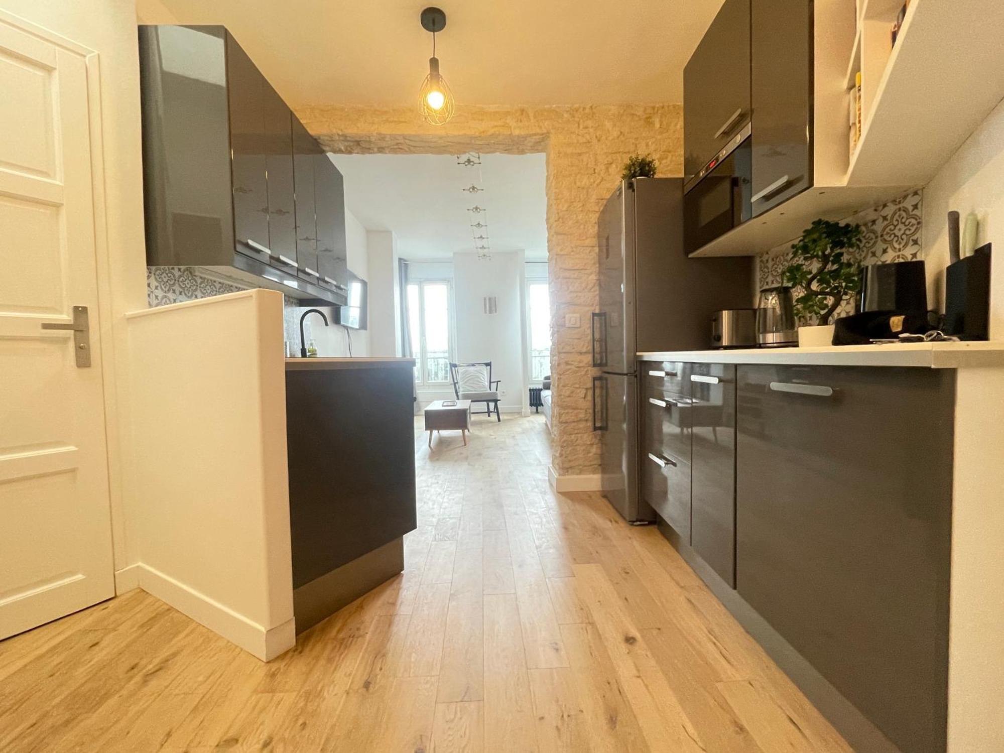 Appartement Superbe Haussmannien Suspendu