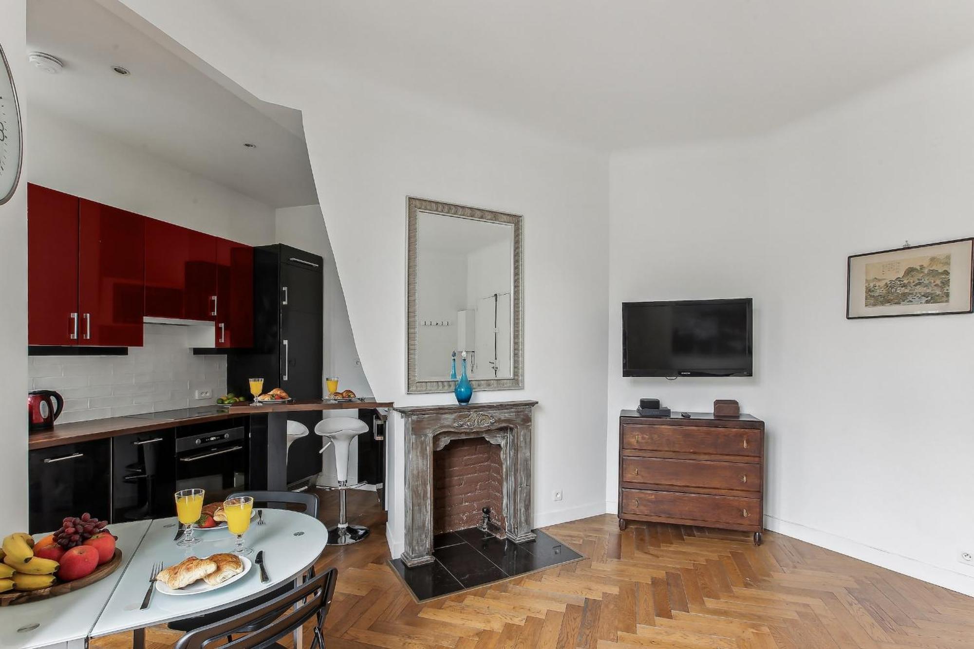 Champs-elysees & Trocadero - Cityapartmentstay Apartment Paris