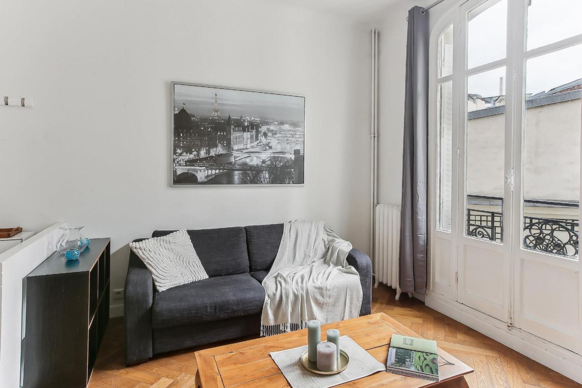 Apartment Champs-elysees & Trocadero - Cityapartmentstay *