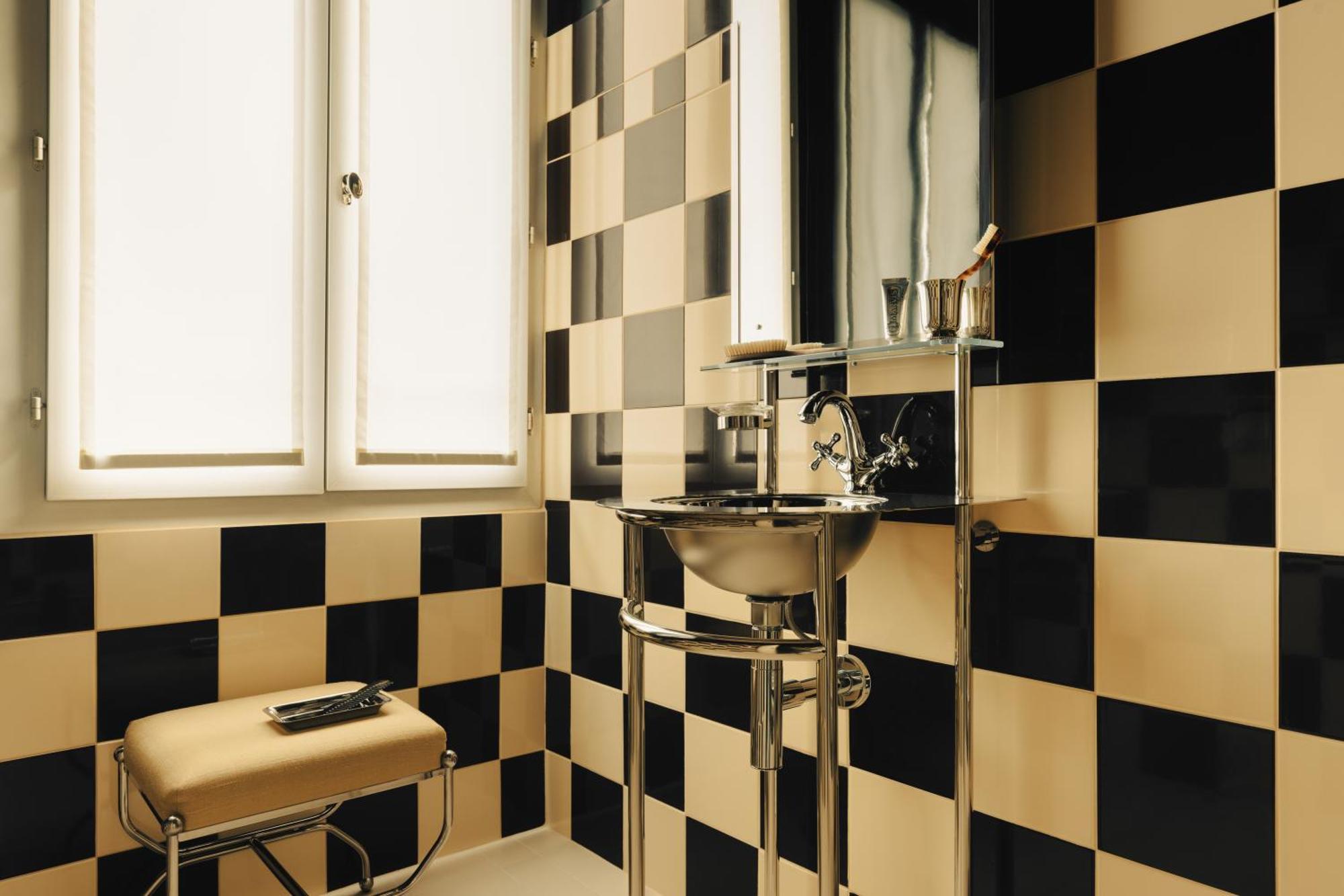 Chateau D'eau Hotel 4*