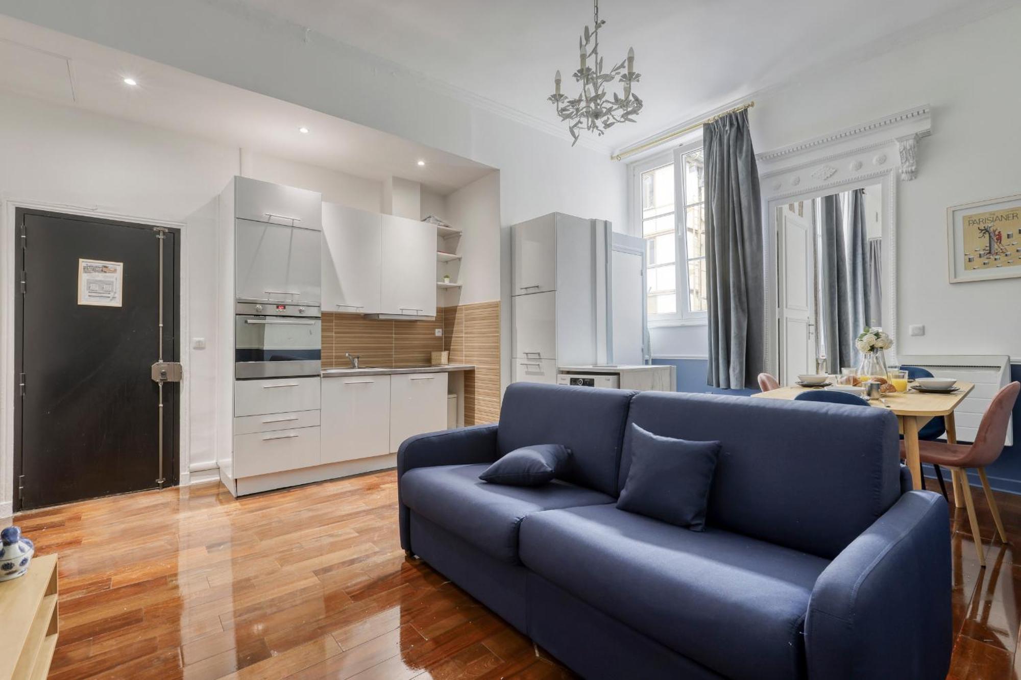 Authentic Parisian Flat - Louvre Royal - 1 Apartment *