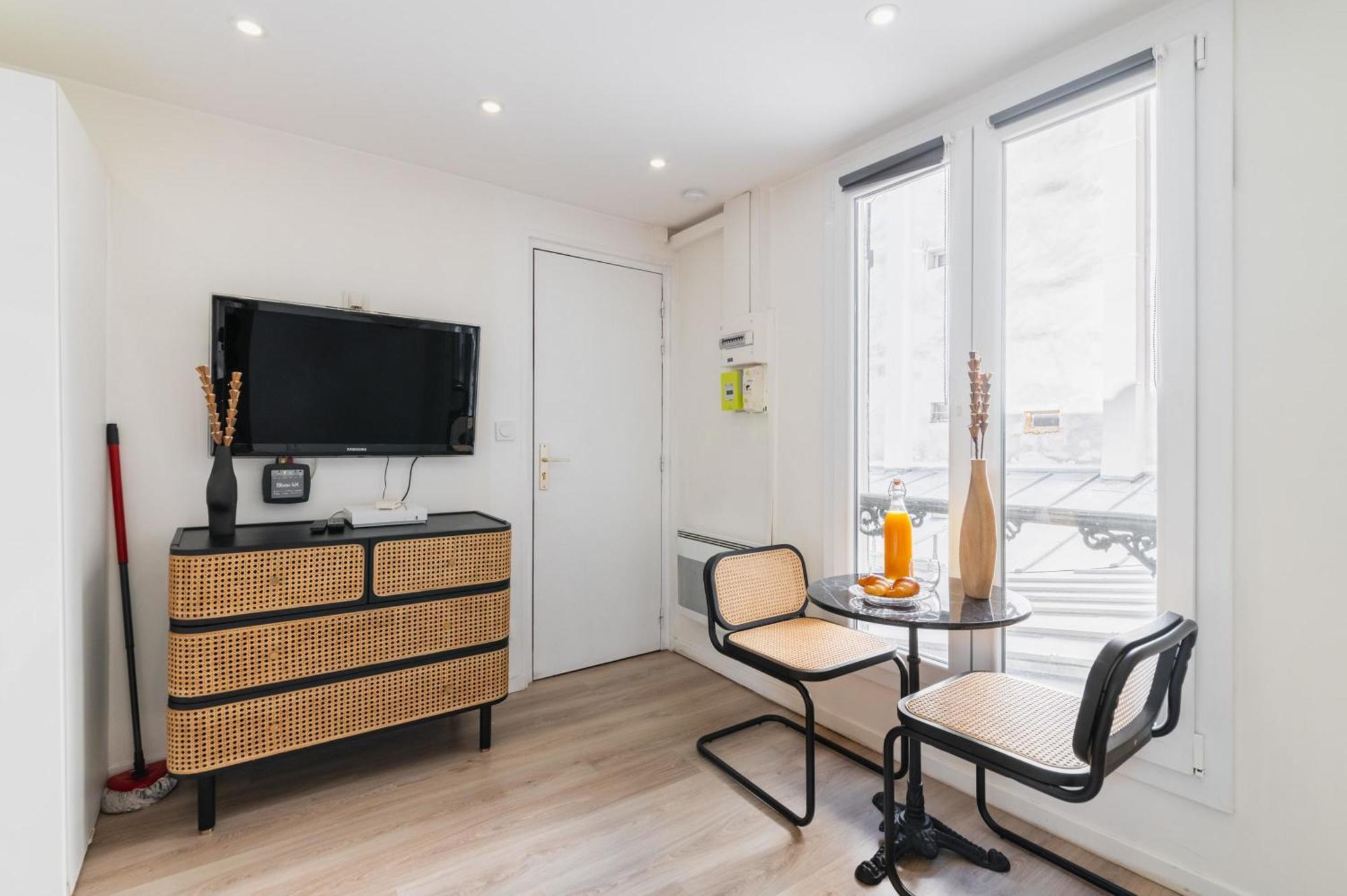 Apartment Elegant Proche Metro - 11 - 2p - Flat-guest