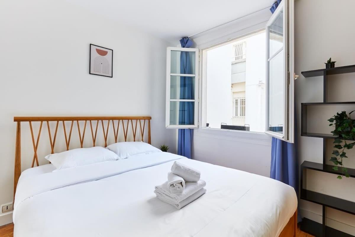 Apartment 1Br With Balcony - Cityapartmentstay *