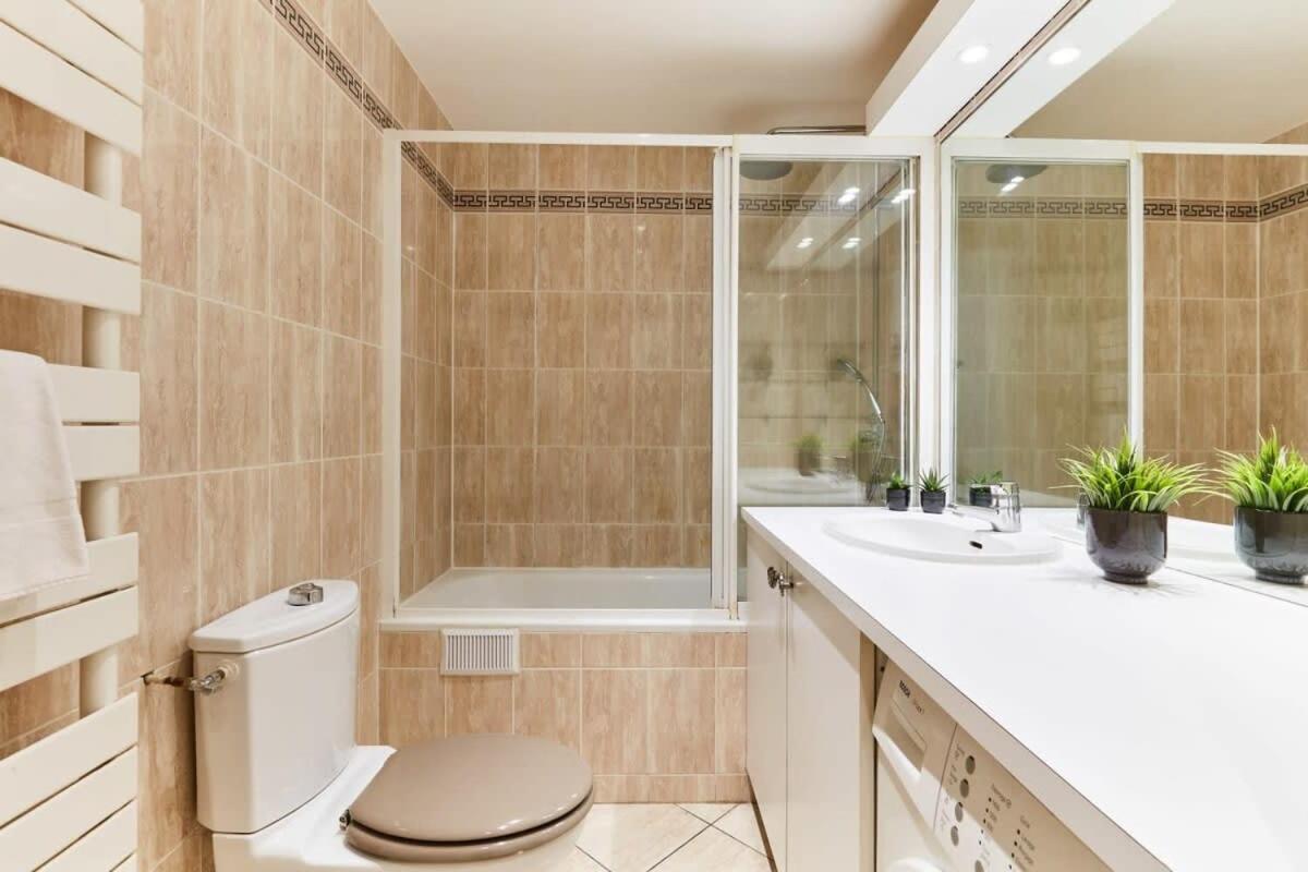1Br With Balcony - Cityapartmentstay * Paris