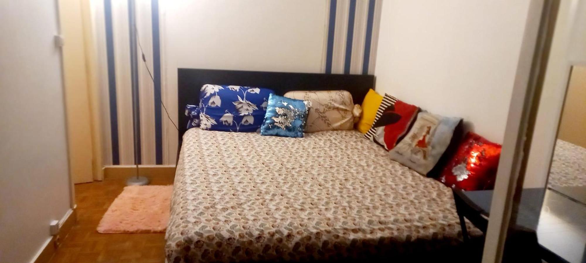 1 Arena - La Chapelle Homestay Paris