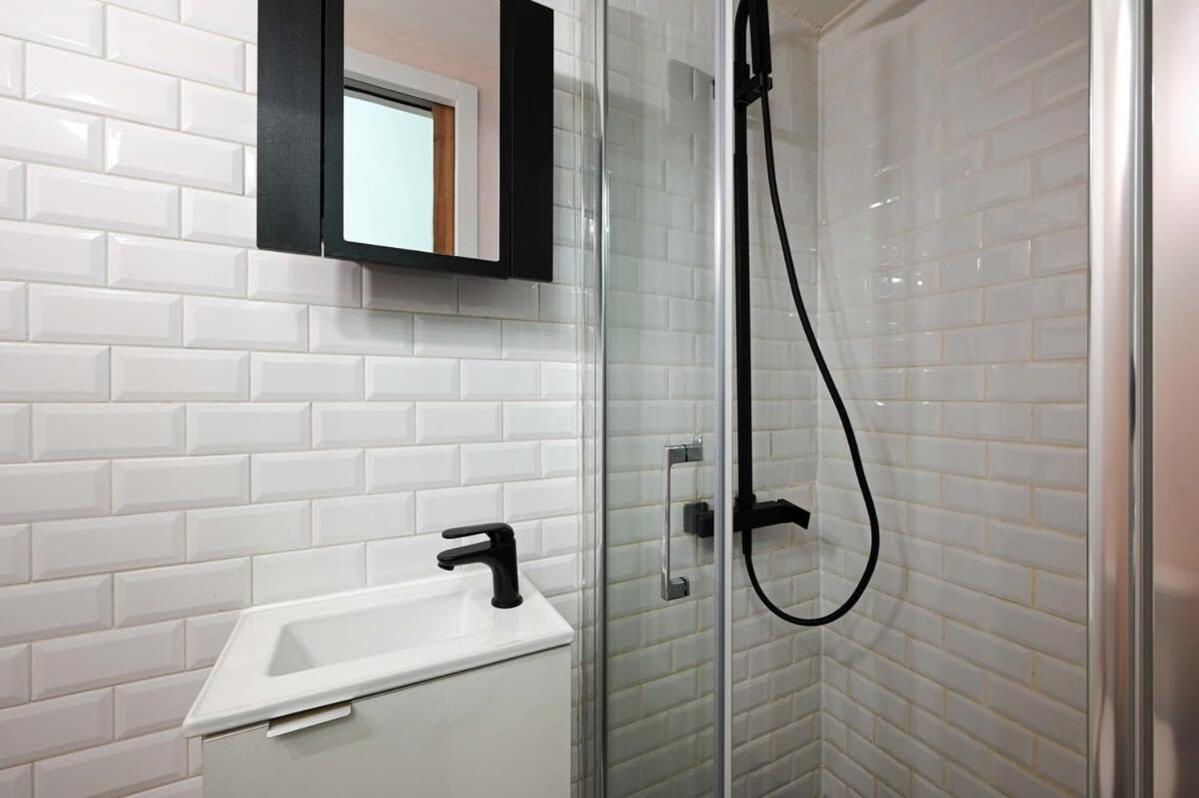 Lovely Studio In Beautiful Montmarte Area