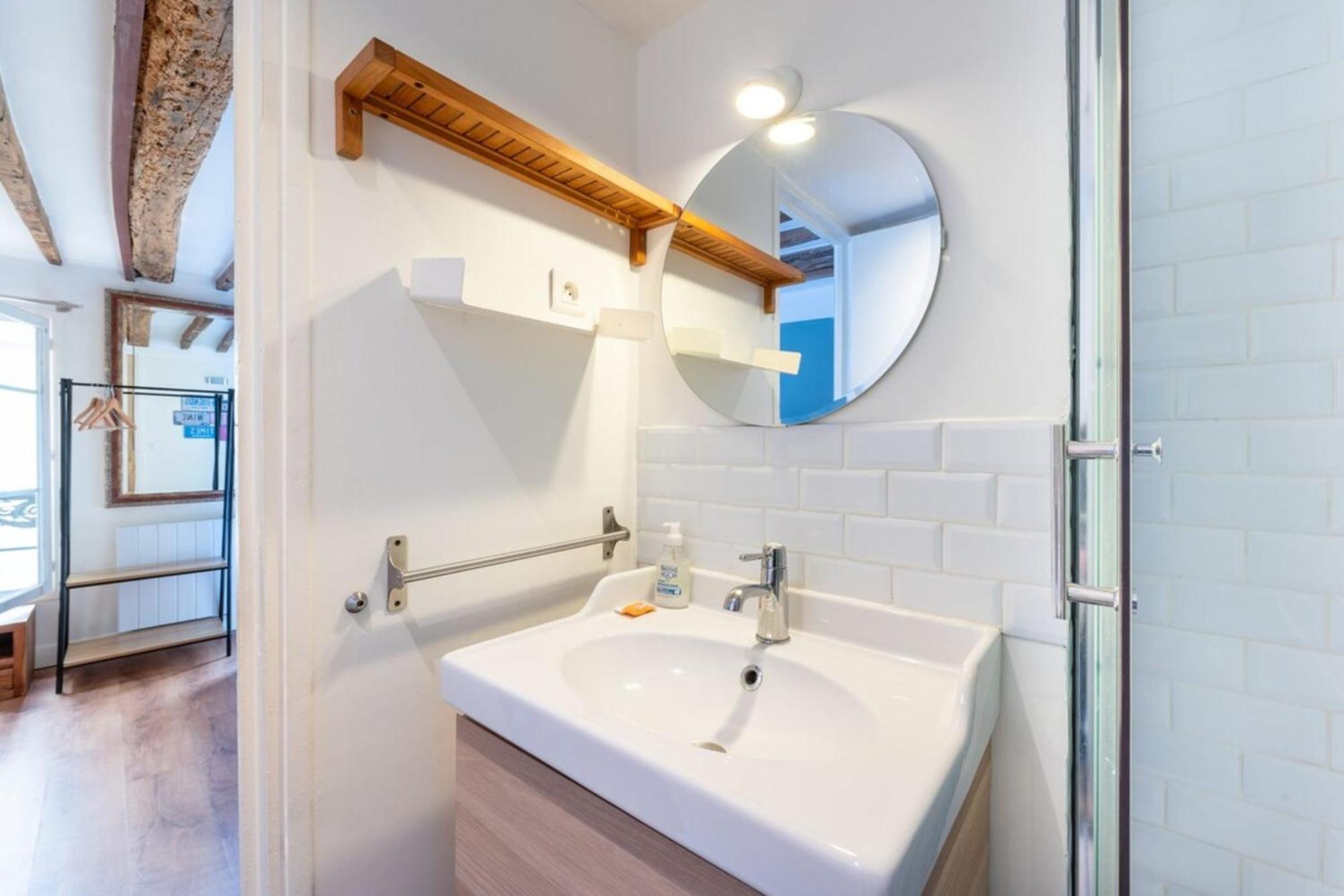 Apartment Central Parisian-style Studio Apart - Sentier *