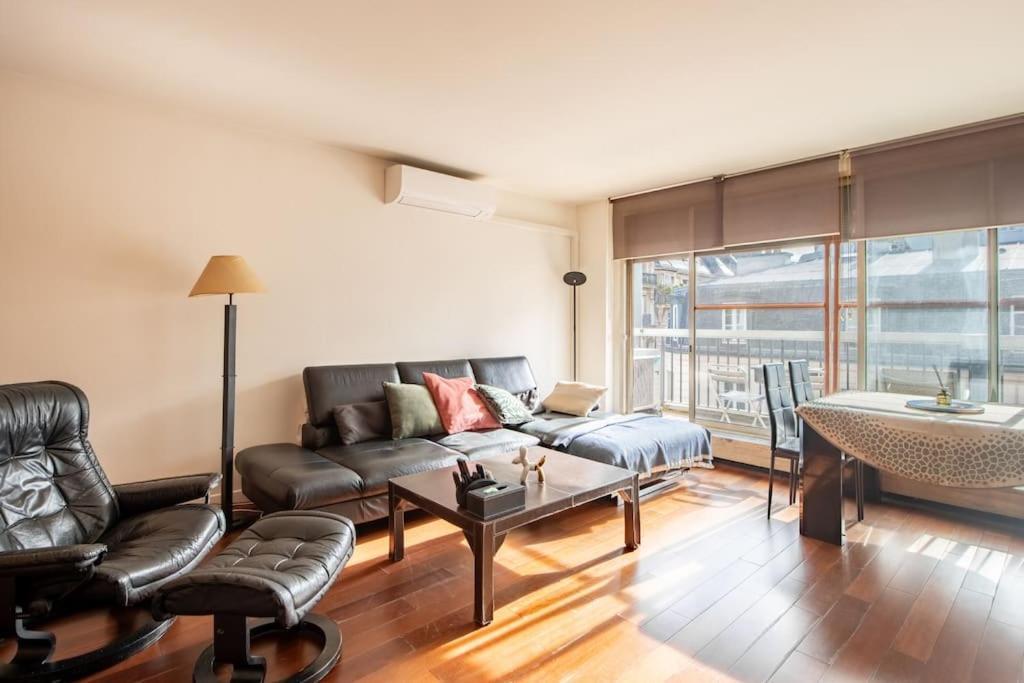 Paul Valery - Spacieux Proche De L'arc De Triomphe Appartement Paris