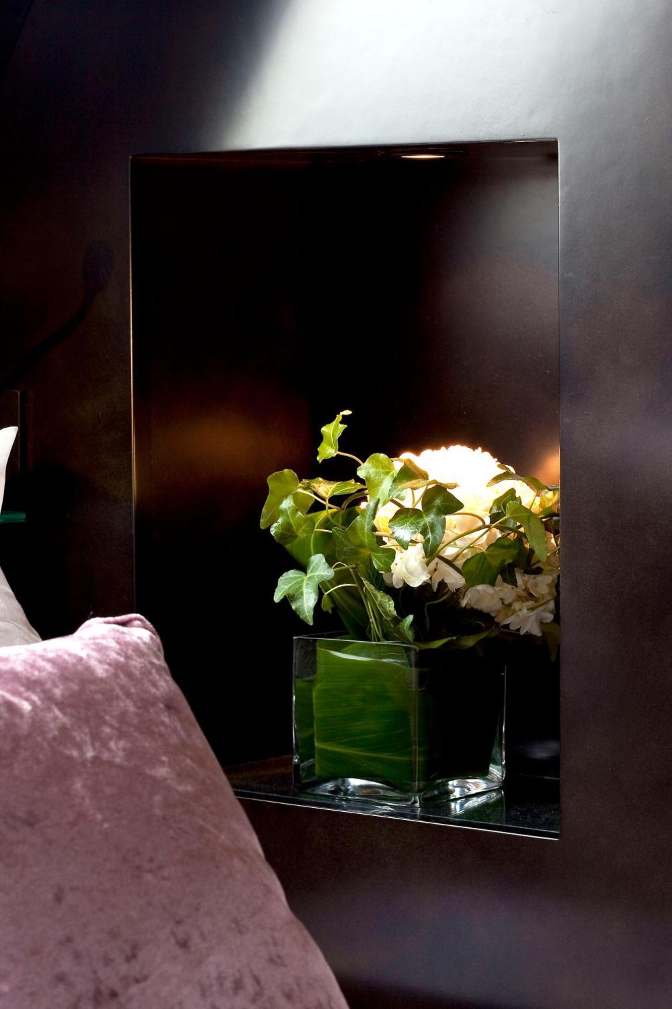 Hotel Marceau Champs-elysées 3*
