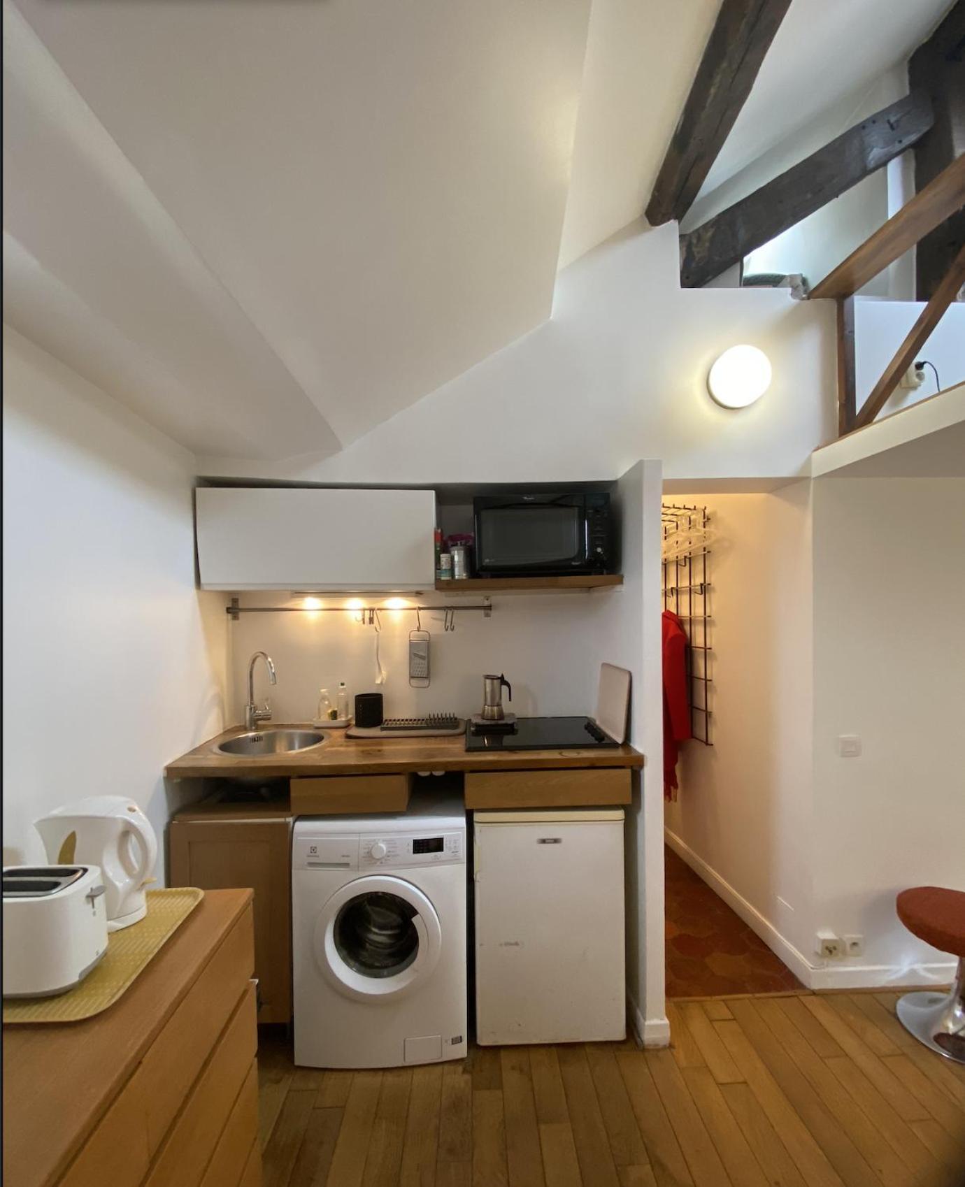 Apartment Marais With Mezzanine *