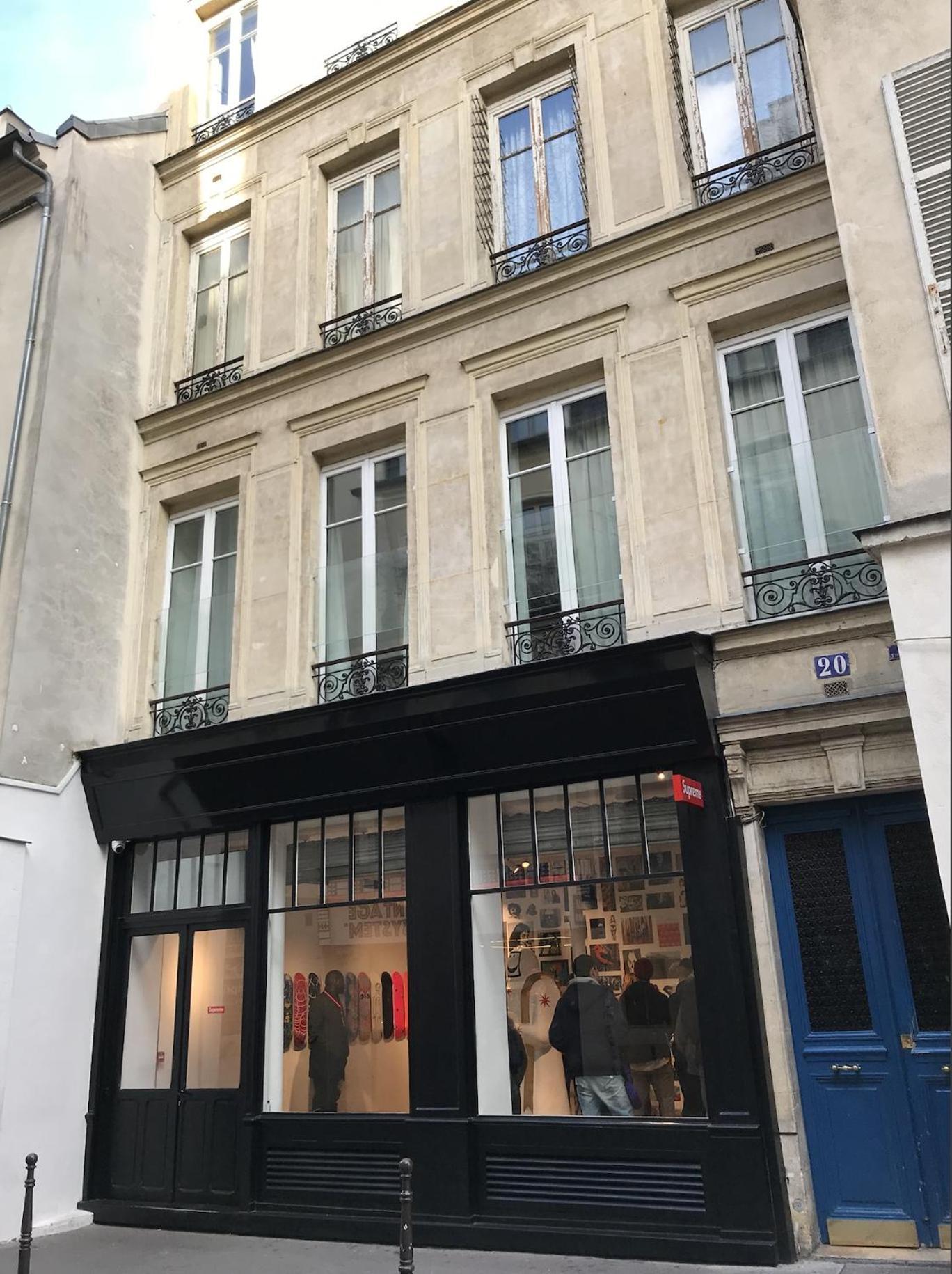Apartment Marais With Mezzanine Paris