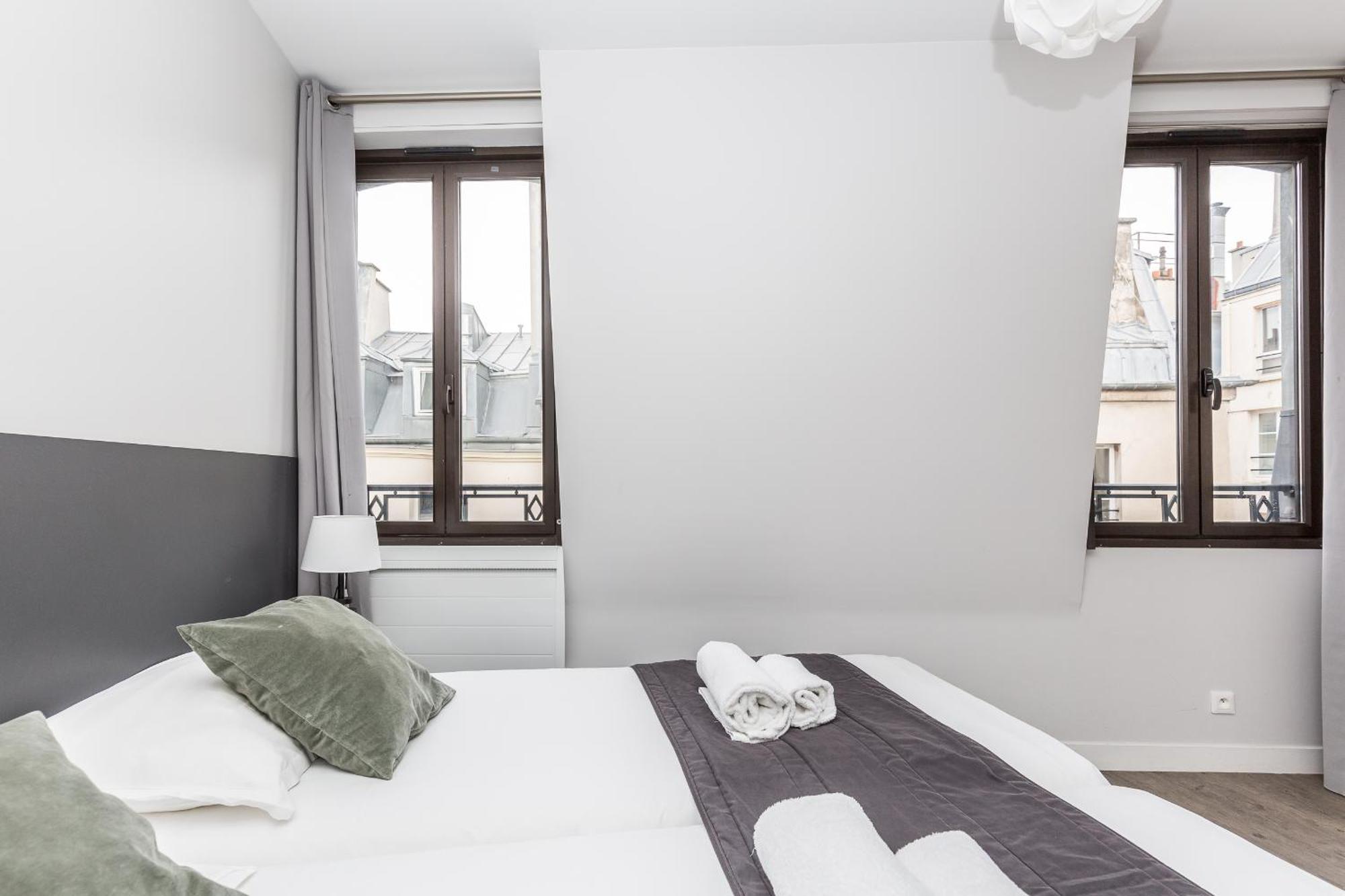 Apartment Sweet *