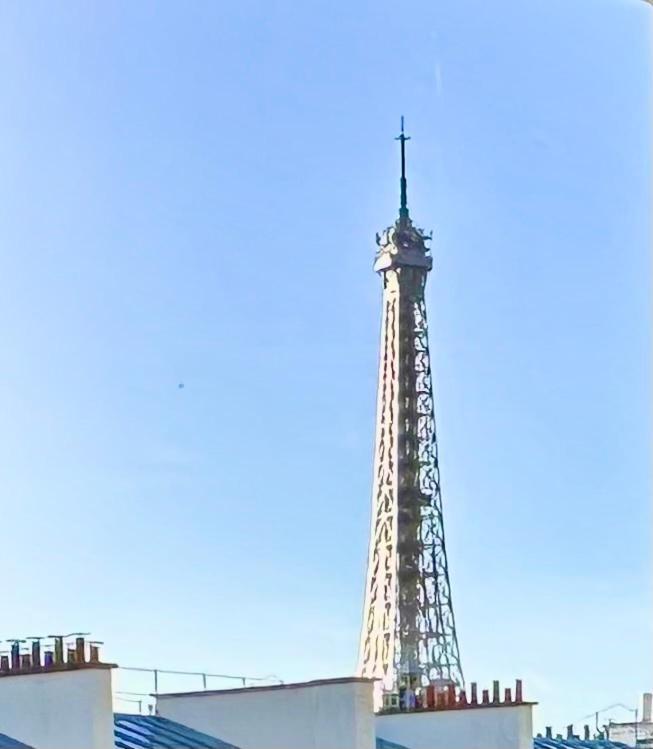 Apartment Champs Elysees 2 *