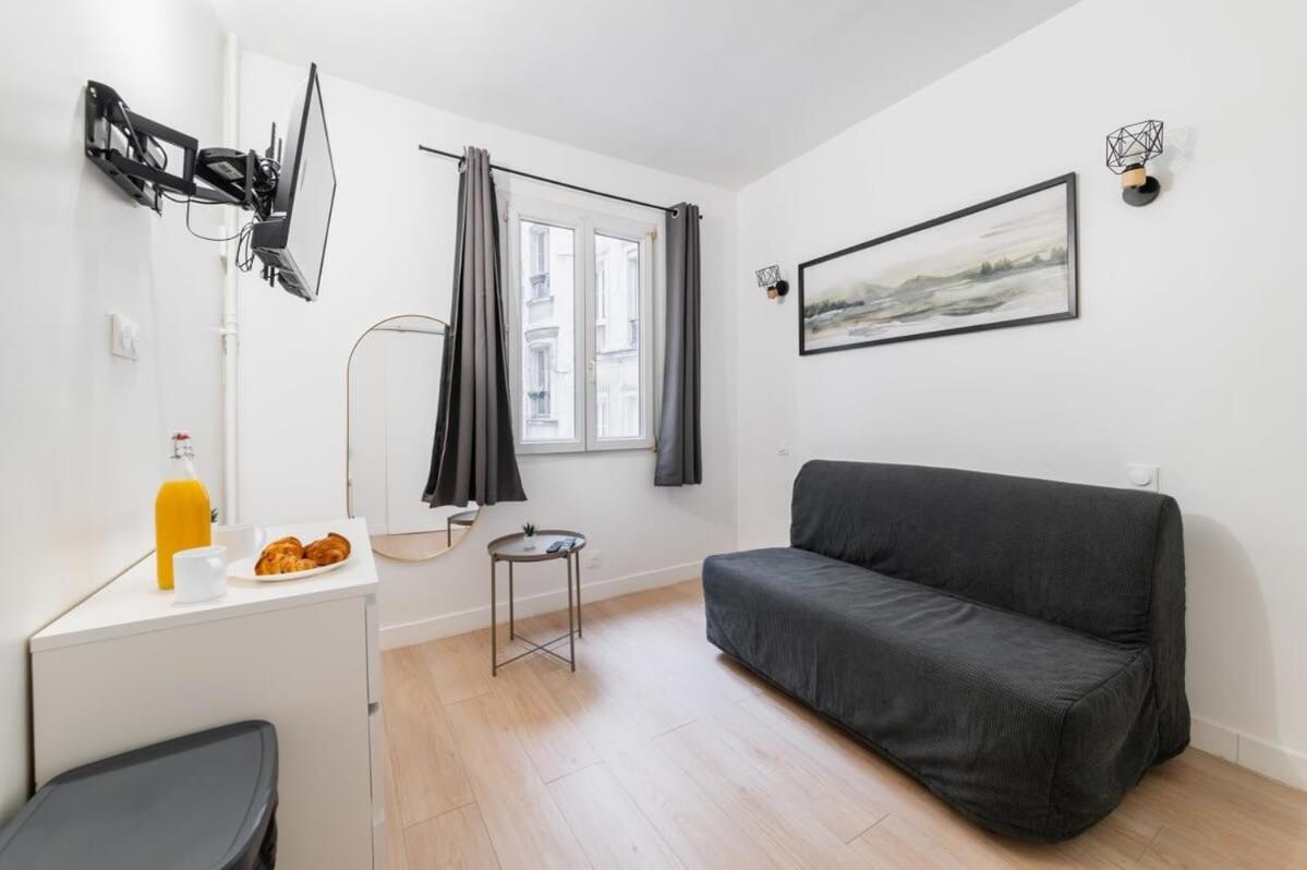 Appartement Proche Sacre Coeur - 9 -2p - Flat-guest Paris