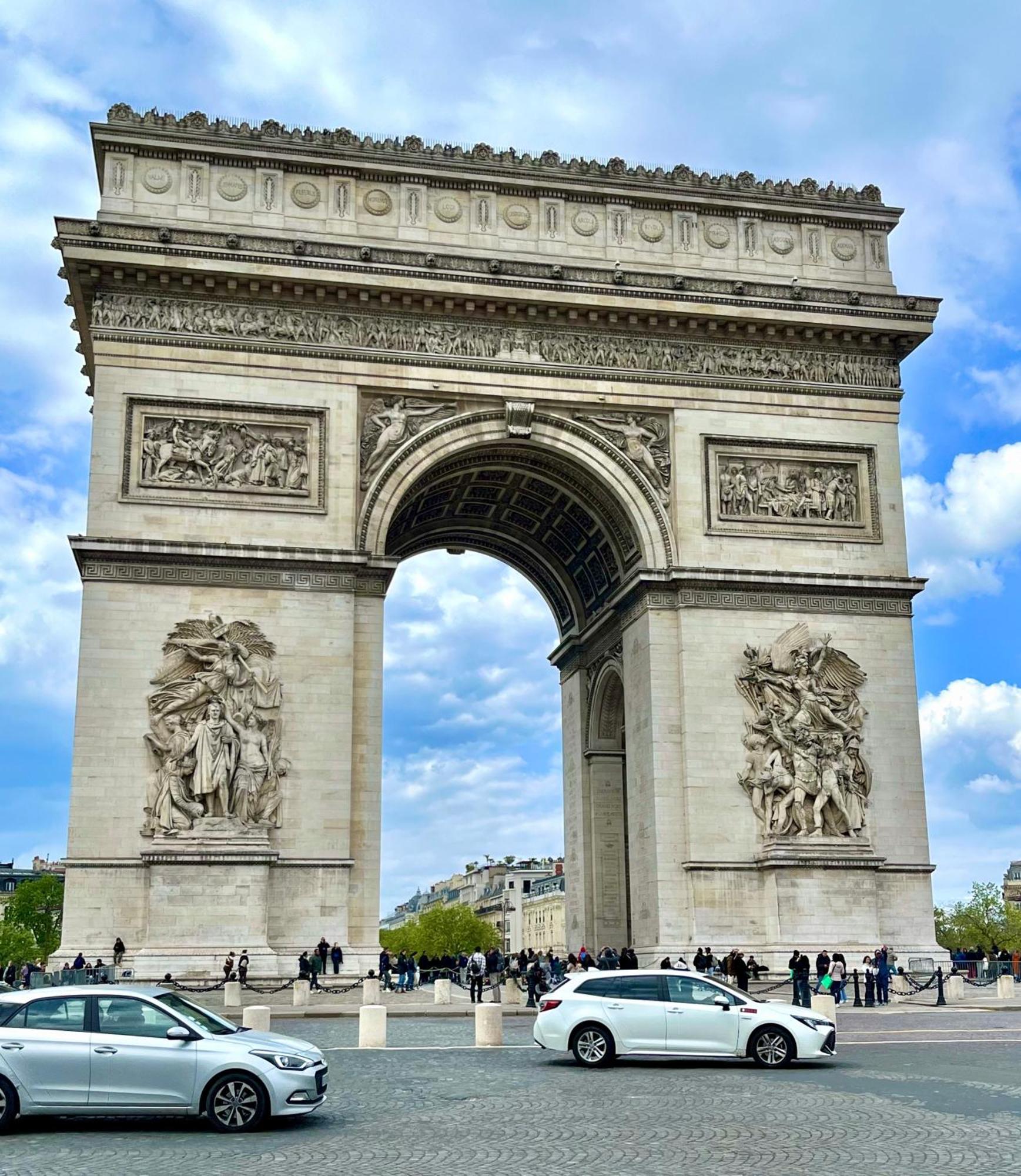 Appartement Pres Des Champs-elysees *
