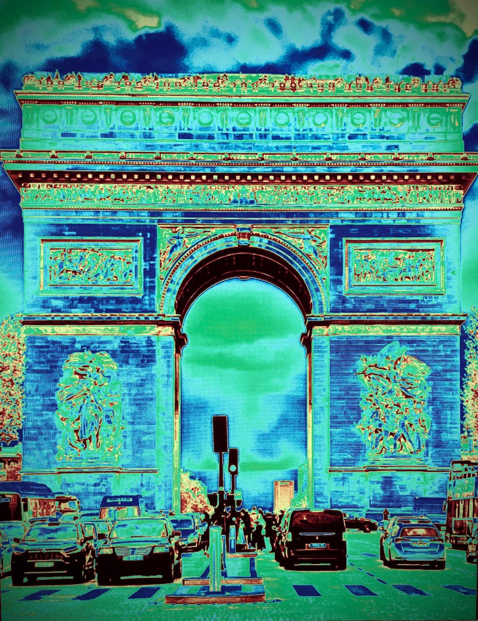 Pres Des Champs-elysees Paris