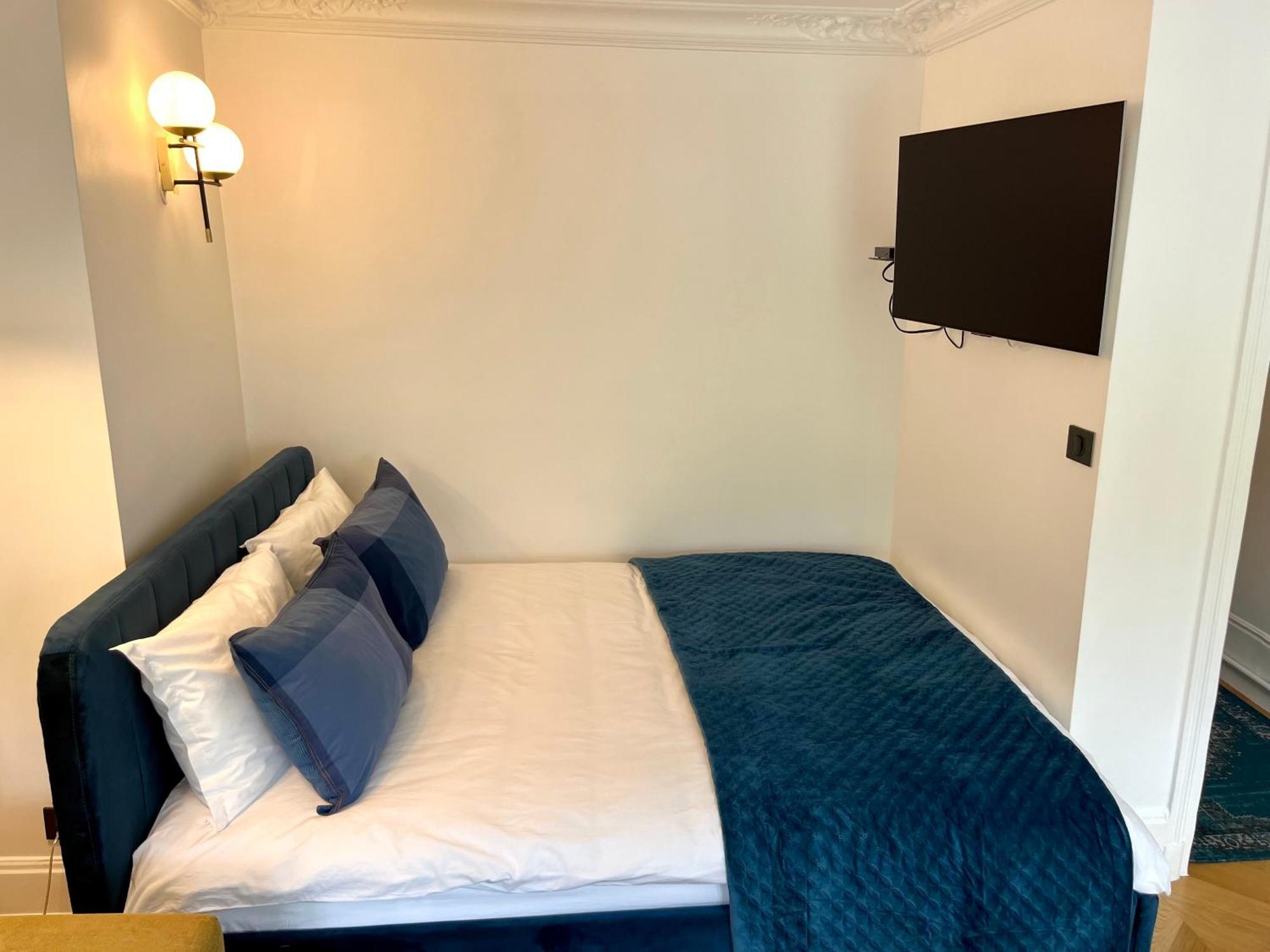Appartement Pres Des Champs-elysees Paris