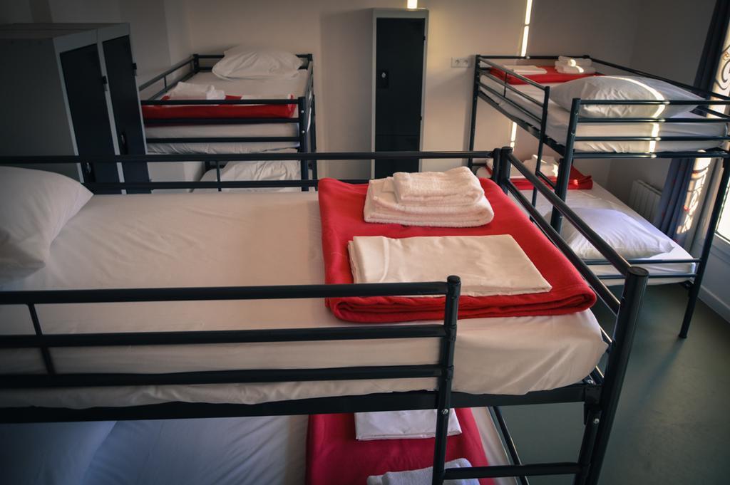 Beautiful Belleville Hotel & Hostel Hostel