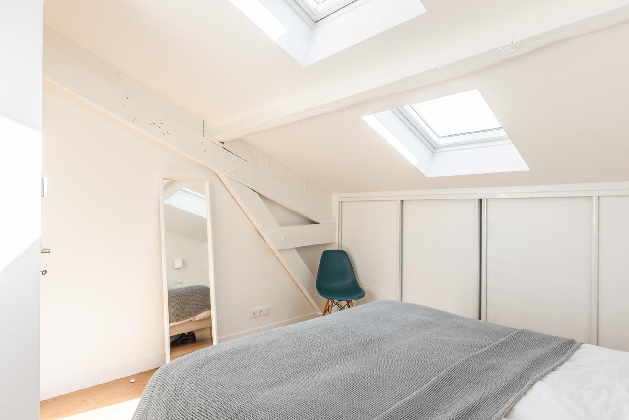 Penthouse Loft - 4 Guests - In Heart Of