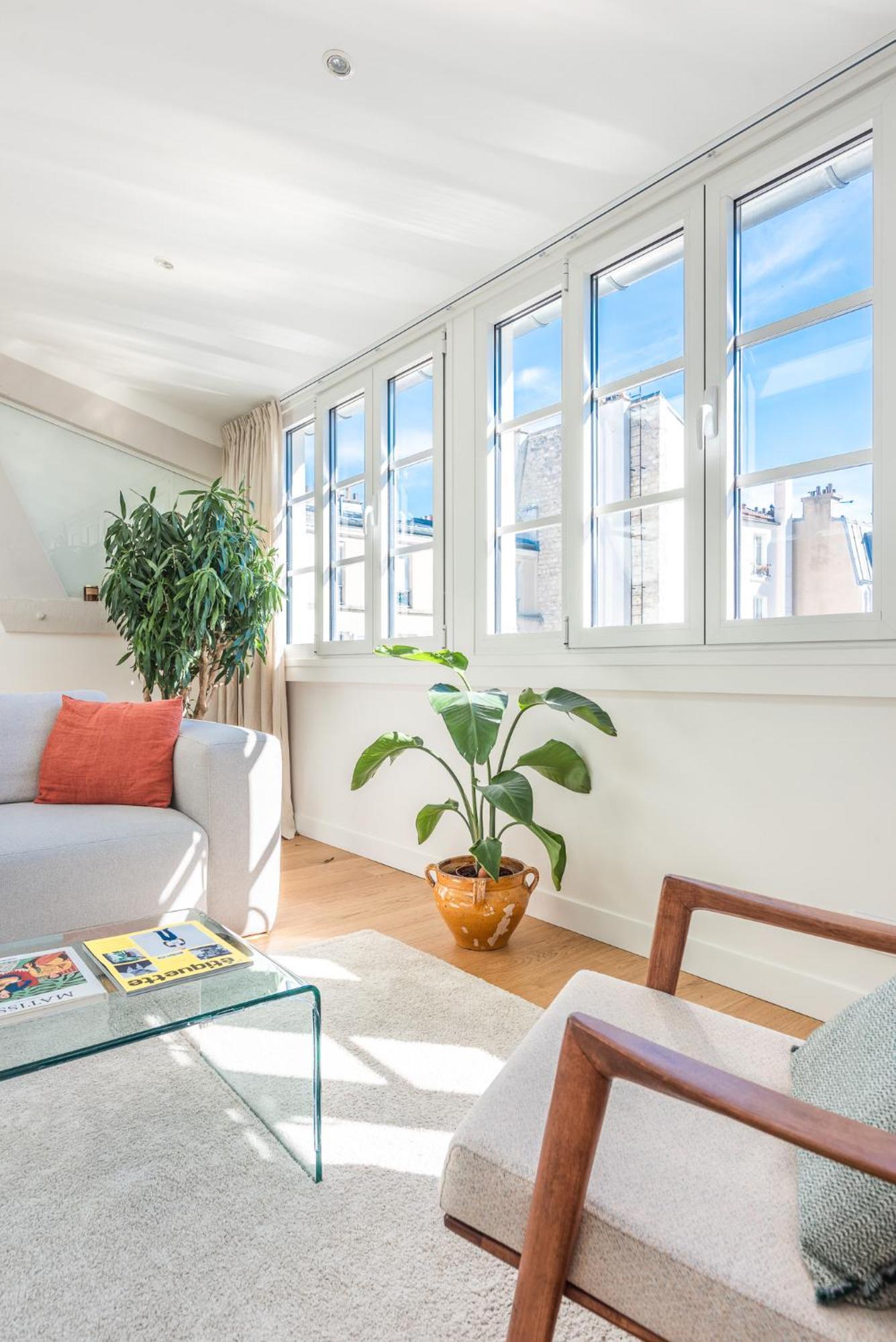 Penthouse Loft - 4 Guests - In Heart Of