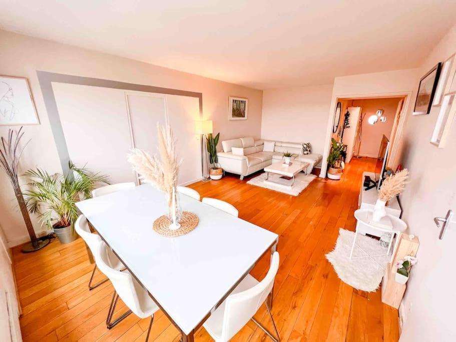 Beautifully Decorated 2bedroom Paris