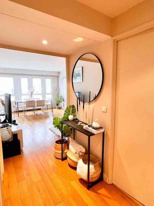 Beautifully Decorated 2bedroom Paris
