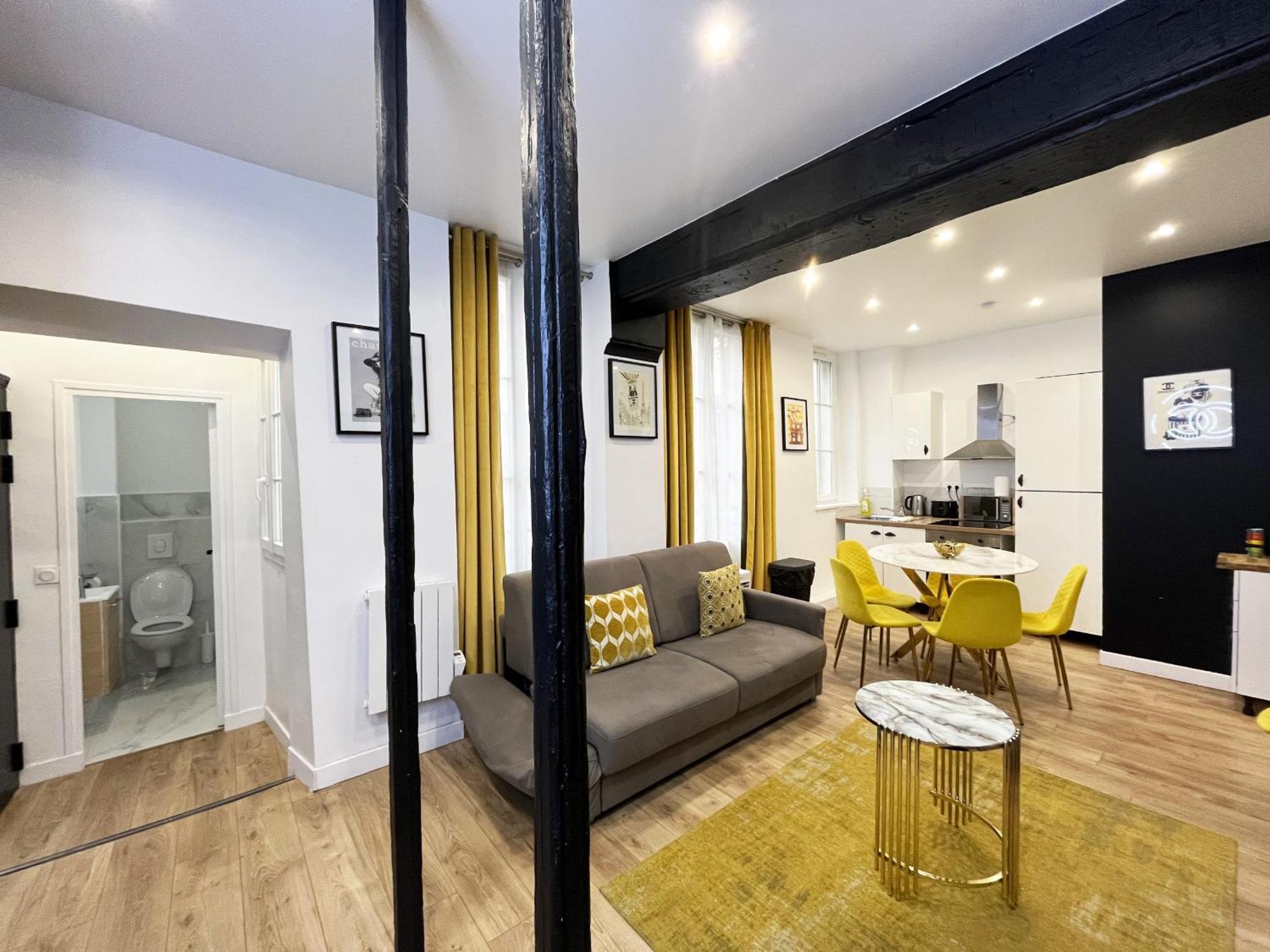 Urban Flat 157 - Coco Chanel Flat In Montorgueil Paris