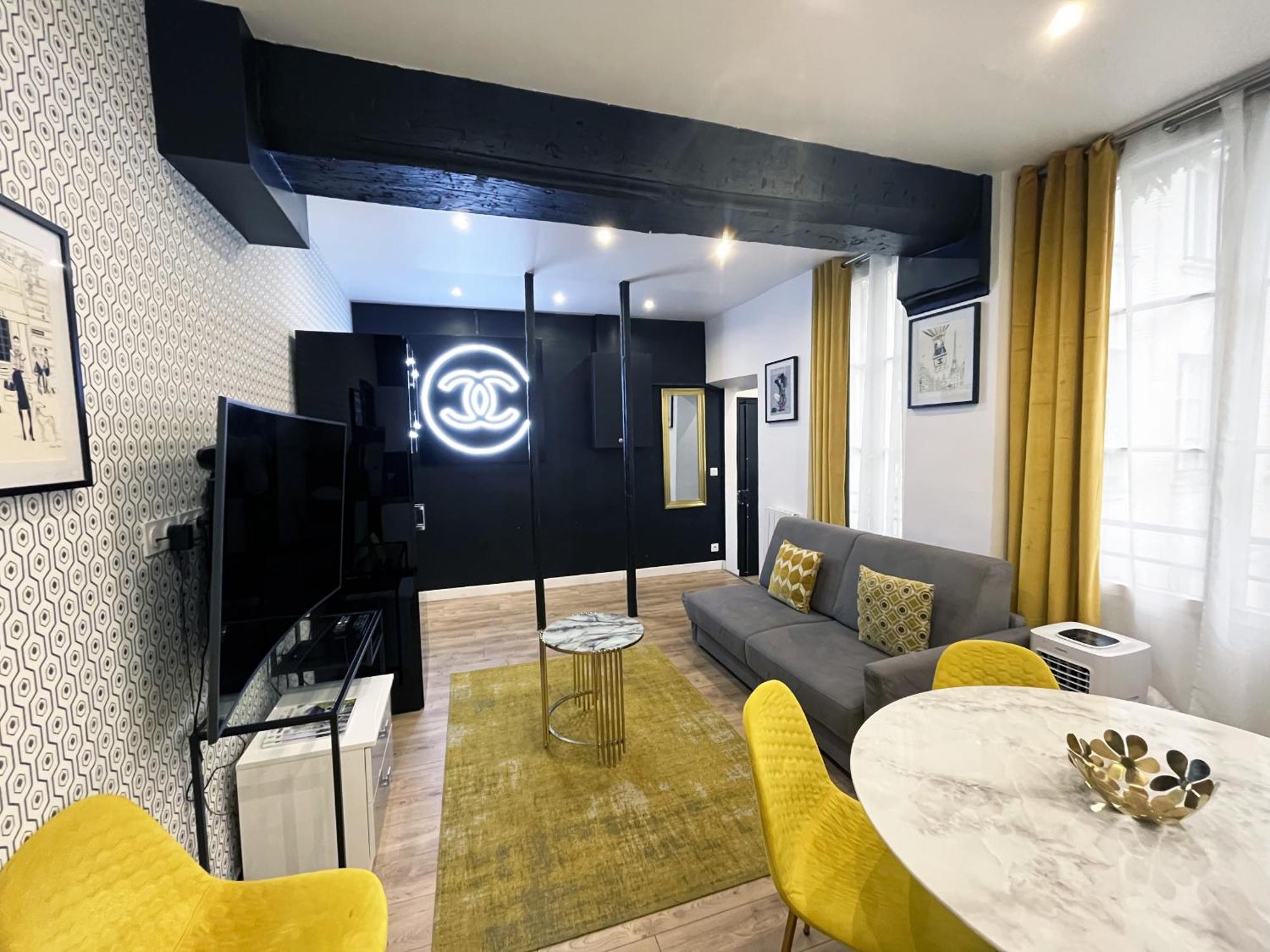 Urban Flat 157 - Coco Chanel Flat In Montorgueil Paris