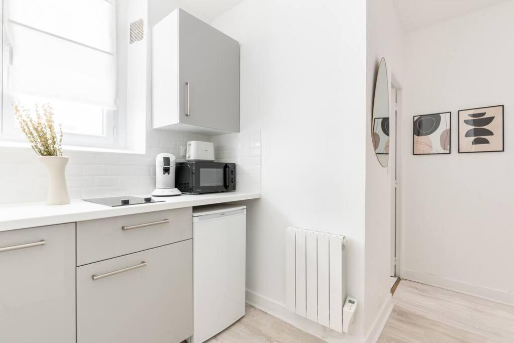 Appartement Proche Montparnasse - Jungle - Ii