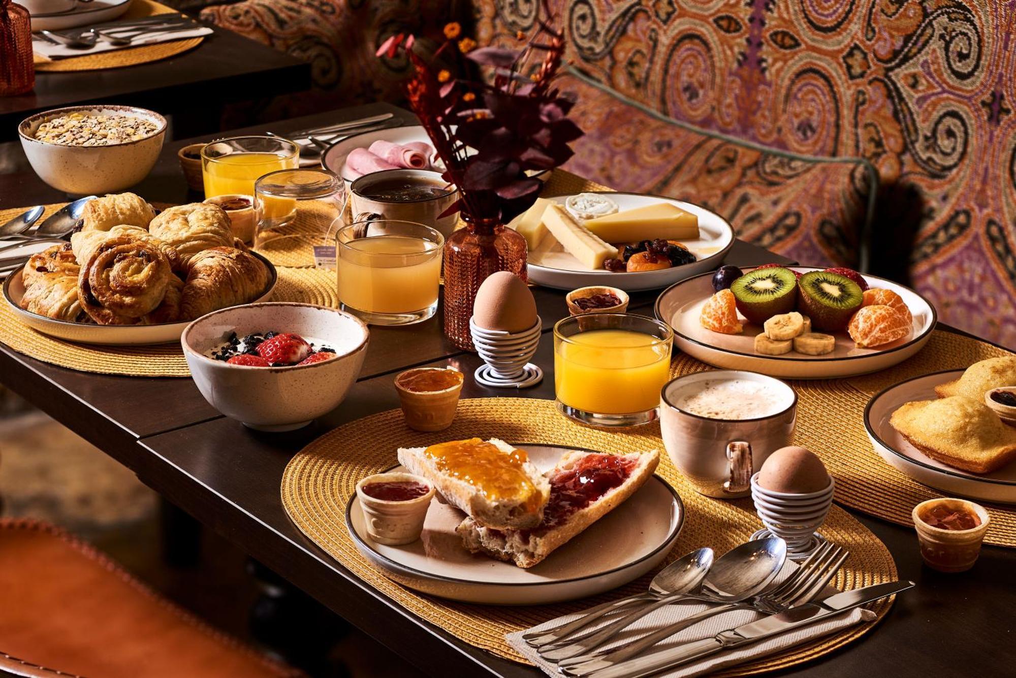 Hotel R. Kipling By Happyculture 4*