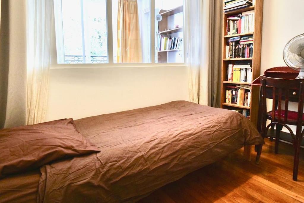 De Charme De 60 M2 Entre Montmartre Et Batignolles Apartment